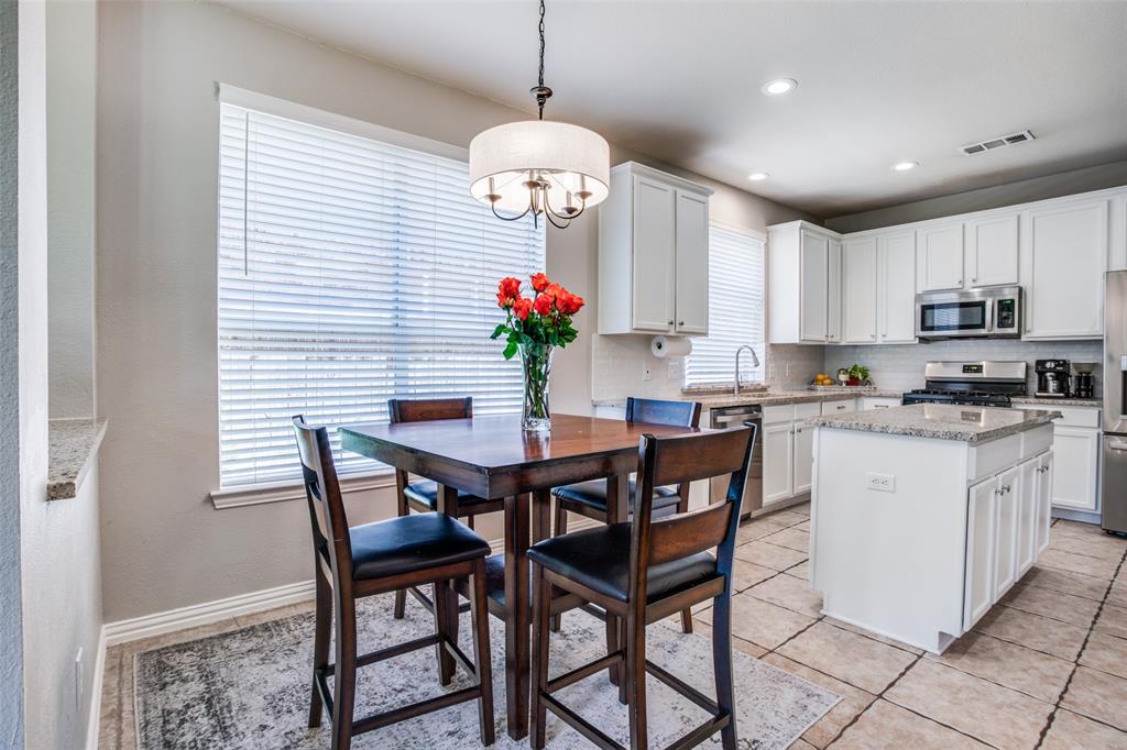 McKinney, Texas, 75072, United States, 4 Bedrooms Bedrooms, ,3 BathroomsBathrooms,Residential,For Sale,1901012