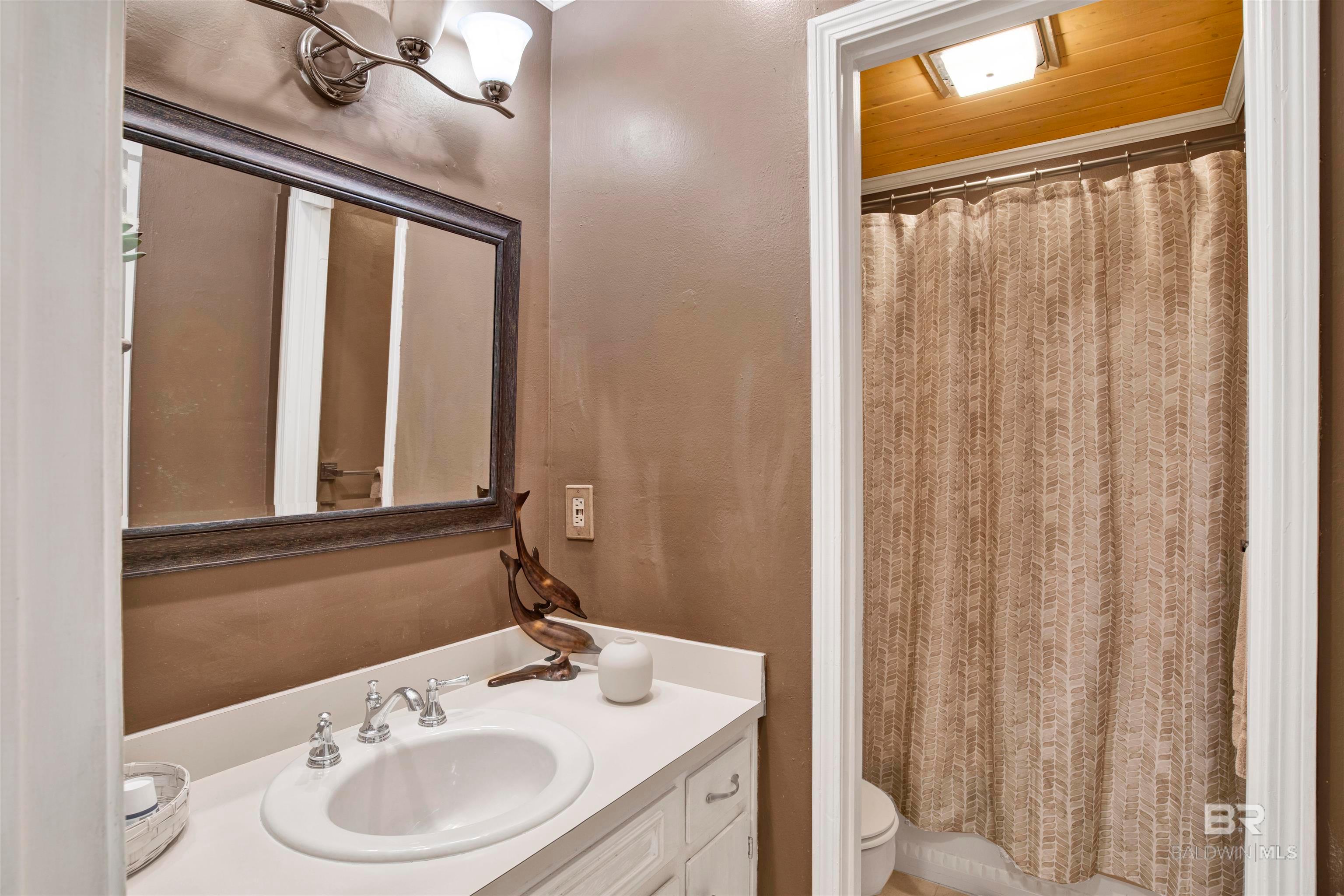 Daphne, Alabama, 36526, United States, 4 Bedrooms Bedrooms, ,3 BathroomsBathrooms,Residential,For Sale,1998896