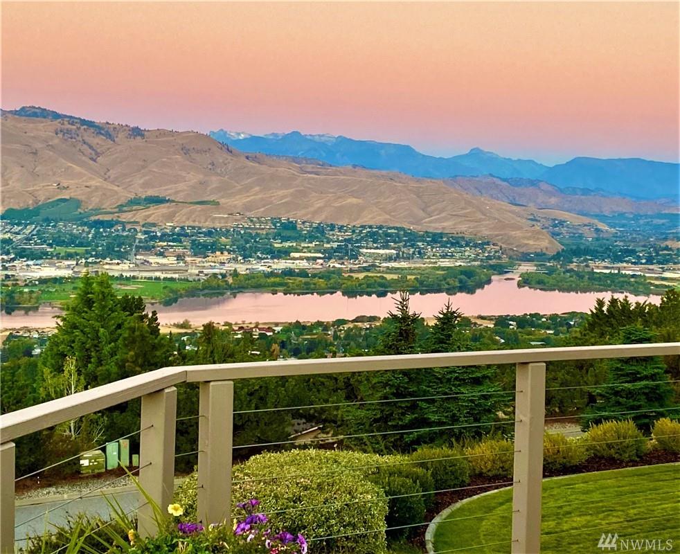 2467 Twin Peaks View, East Wenatchee, Washington, 98802, United States, 4 Bedrooms Bedrooms, ,3 BathroomsBathrooms,Residential,For Sale,2467 Twin Peaks View,1435324