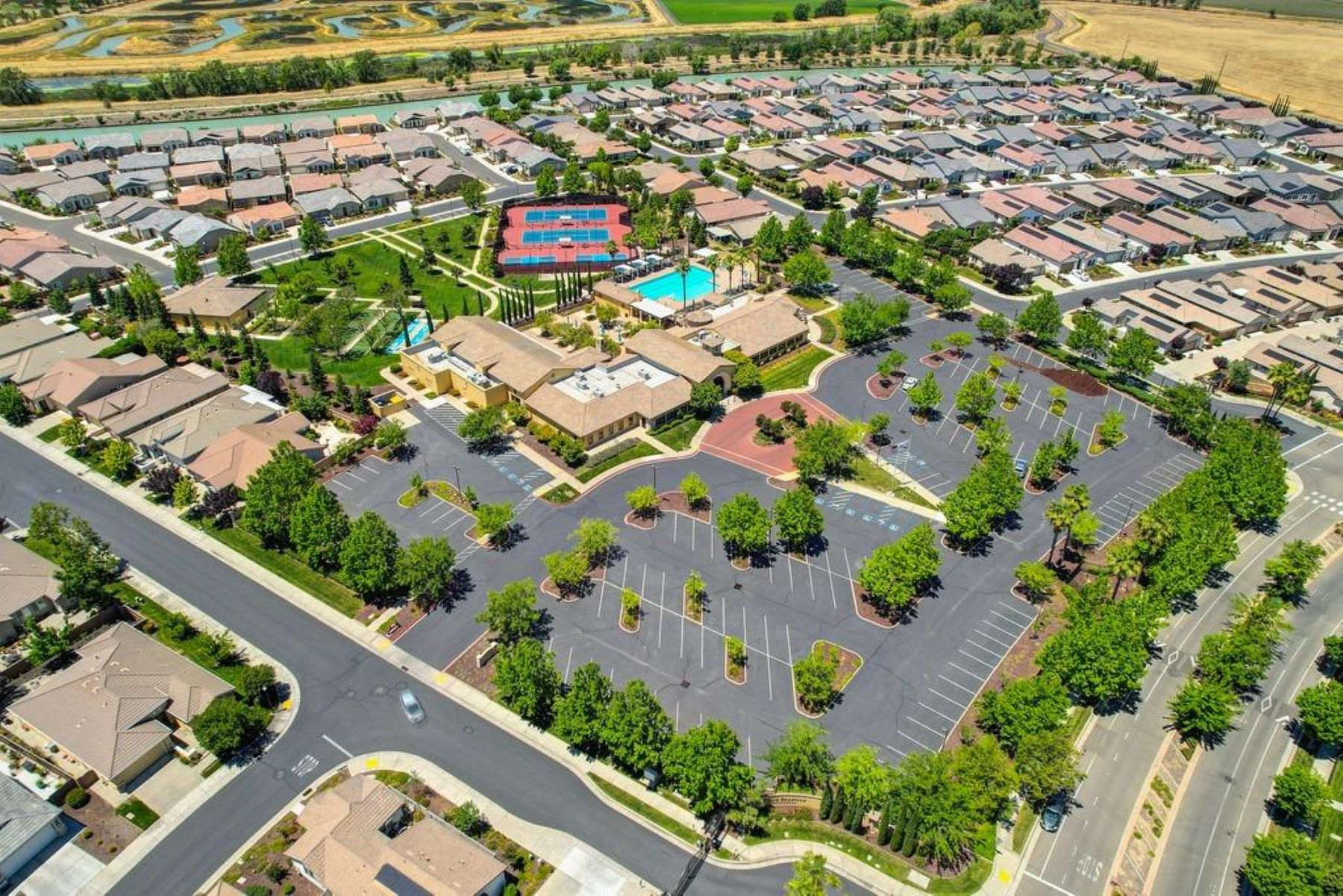  3911 Don River Lane, Sacramento, CA 95834 - 物件實景