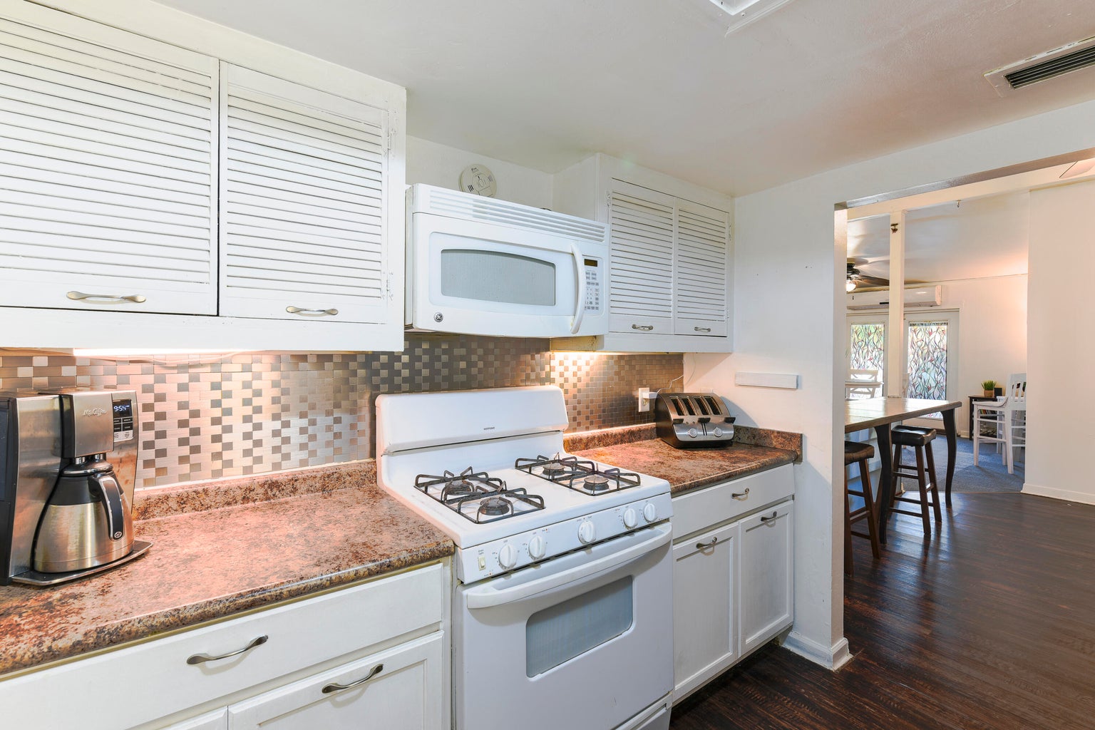 Fort Walton Beach, Florida, 32548, United States, 6 Bedrooms Bedrooms, ,5 BathroomsBathrooms,Residential,For Sale,1942905