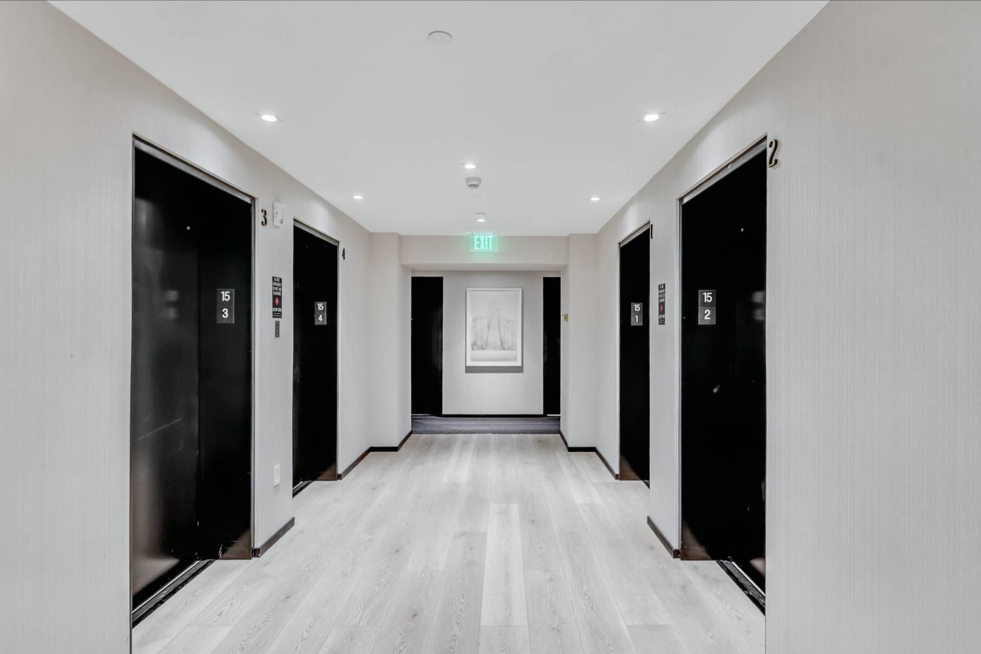  398 NE 5th St, Miami, FL, 33132 - 物件實景