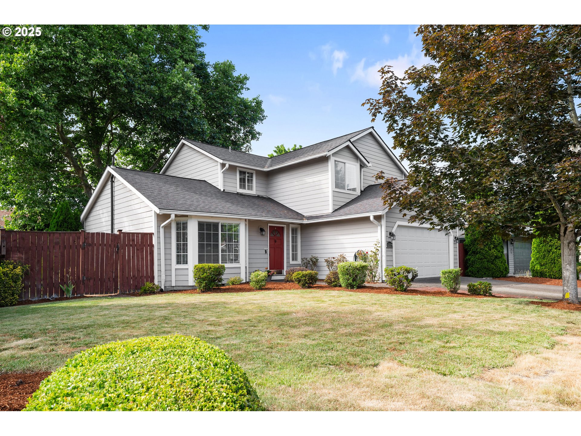 Hillsboro, Oregon, 97124, United States, 3 Bedrooms Bedrooms, ,2 BathroomsBathrooms,Residential,For Sale,1865919