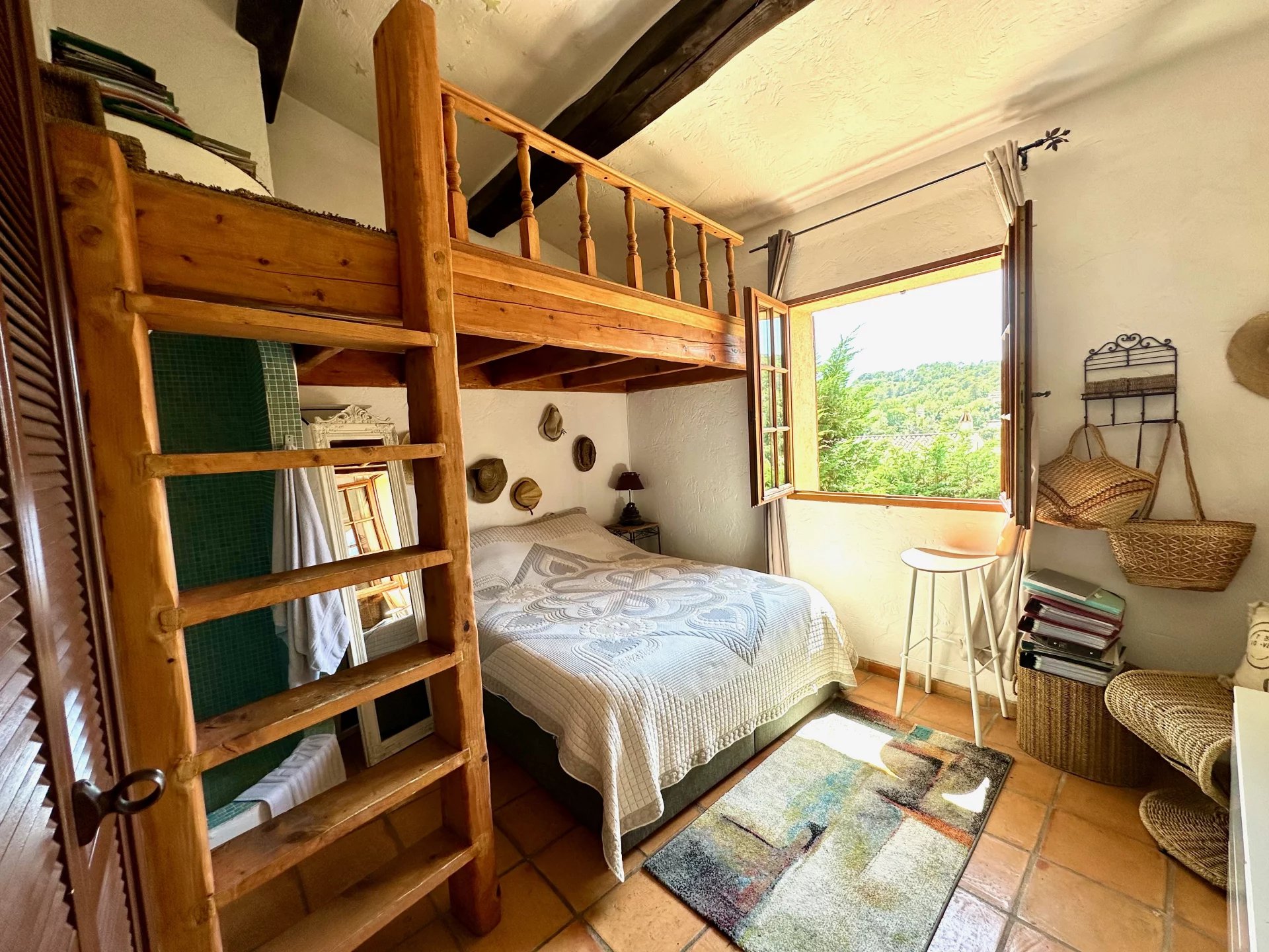 La Colle-sur-Loup, Provence-Alpes-Côte d’Azur, 06480, FR, 4 Bedrooms Bedrooms, ,Residential,For Sale,1768455