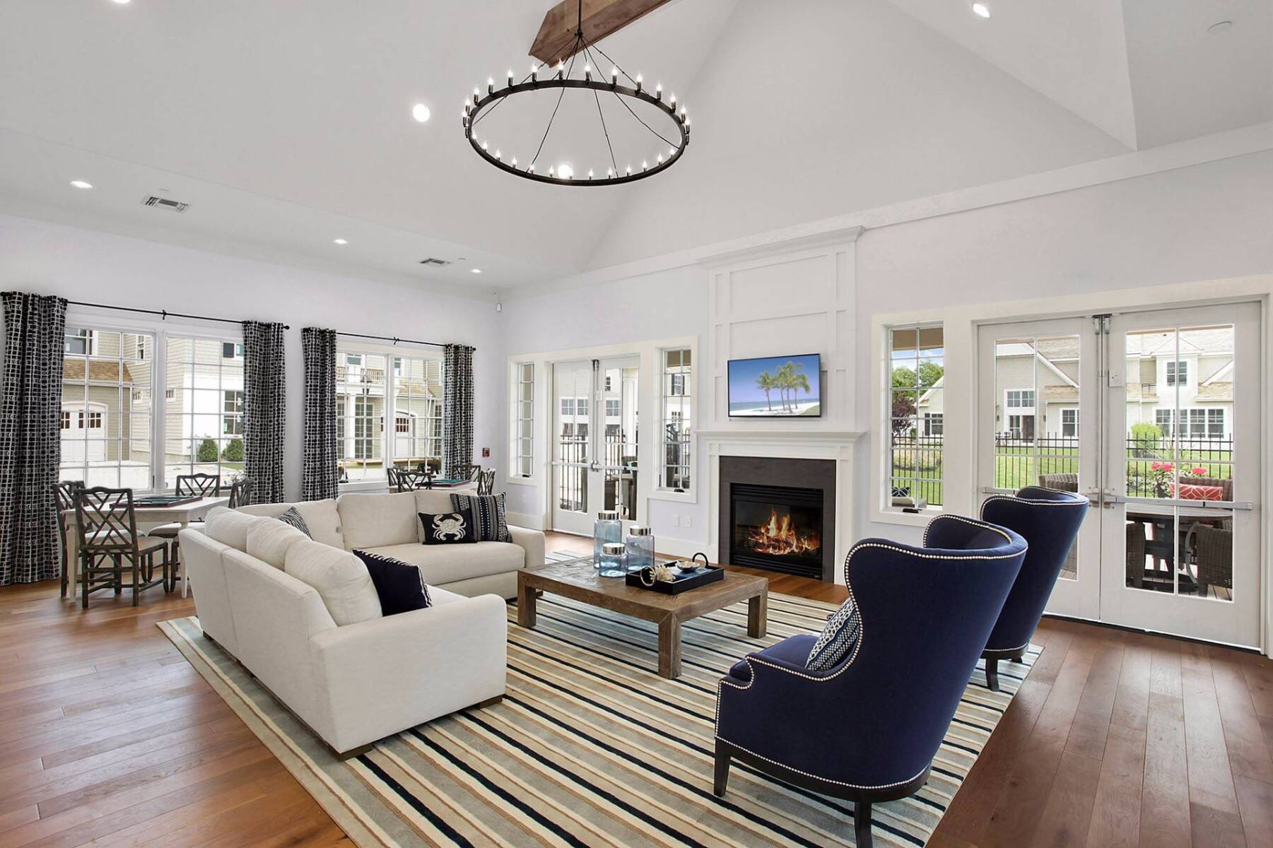  Bishops Pond SH Village Townhouse - 物件實景