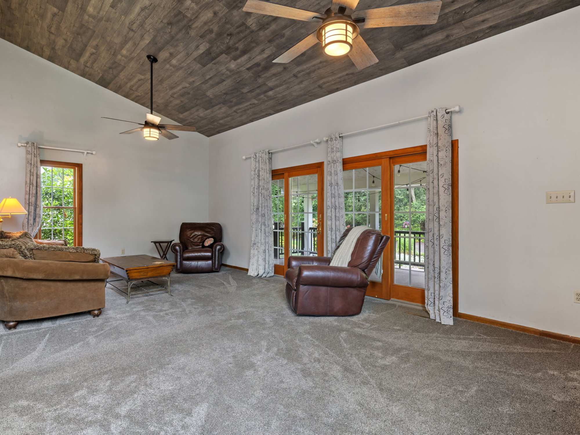  9610 Fox Road, Pittsburgh, PA 15237 - 物件實景