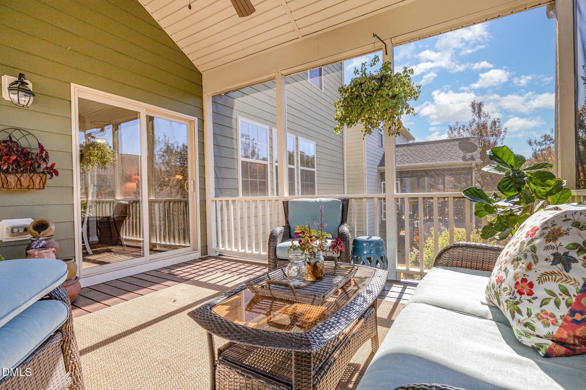 Apex, North Carolina, 27539, United States, 4 Bedrooms Bedrooms, ,3 BathroomsBathrooms,Residential,For Sale,1988359