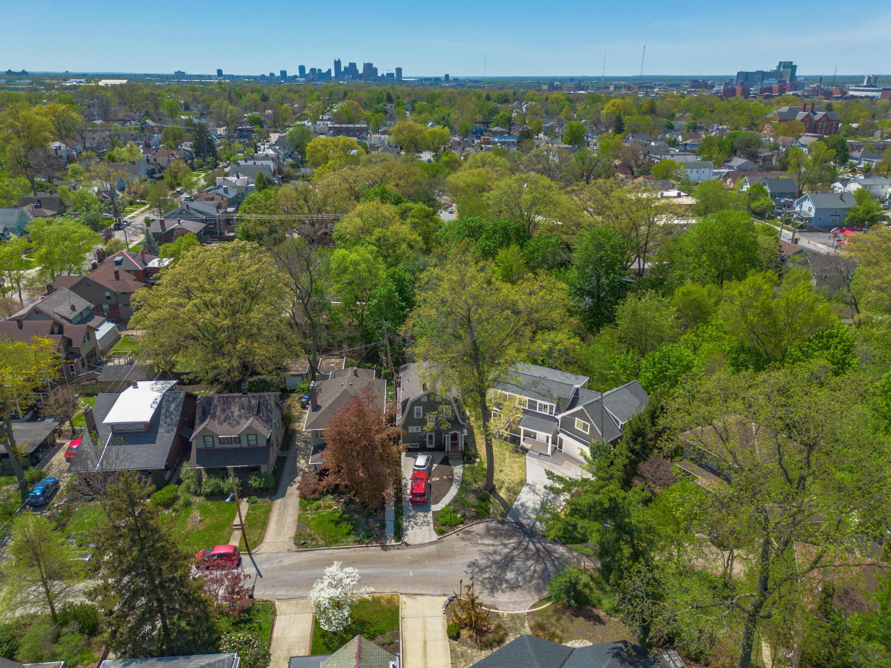Columbus, Ohio, 43202, United States, 5 Bedrooms Bedrooms, ,4 BathroomsBathrooms,Residential,For Sale,1988321