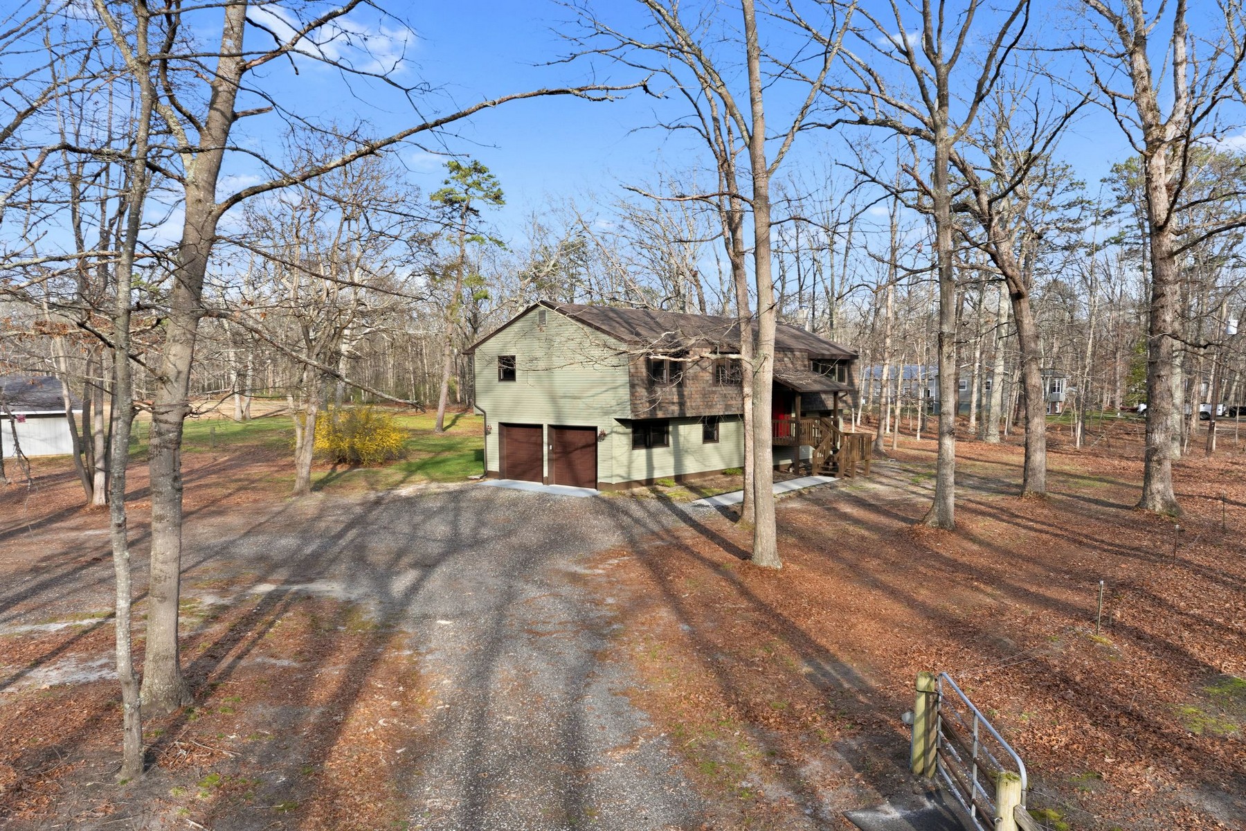  6311 Pine St - 物件實景