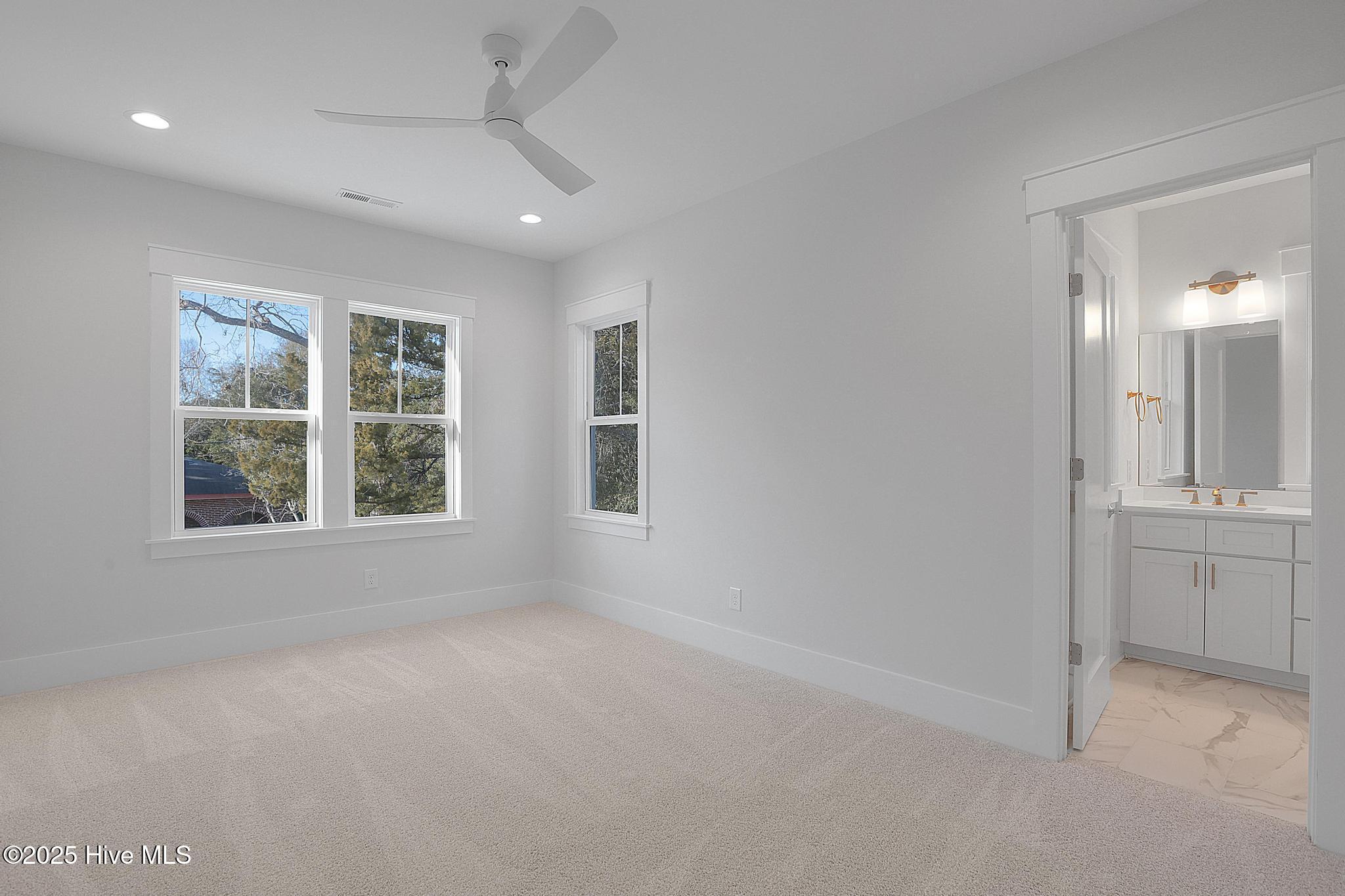 104 Pecan Avenue, Wilmington, North Carolina, 28403, United States, 5 Bedrooms Bedrooms, ,5 BathroomsBathrooms,Residential,For Sale,104 Pecan Avenue,1554082