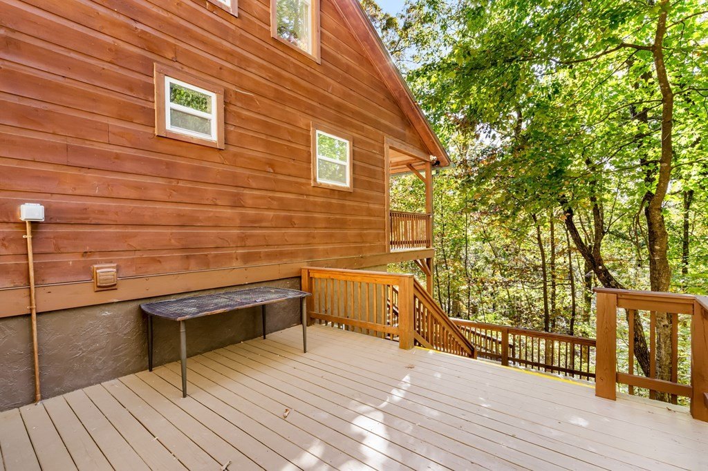 Blairsville, Georgia, 30512, United States, 3 Bedrooms Bedrooms, ,3 BathroomsBathrooms,Residential,For Sale,1979899