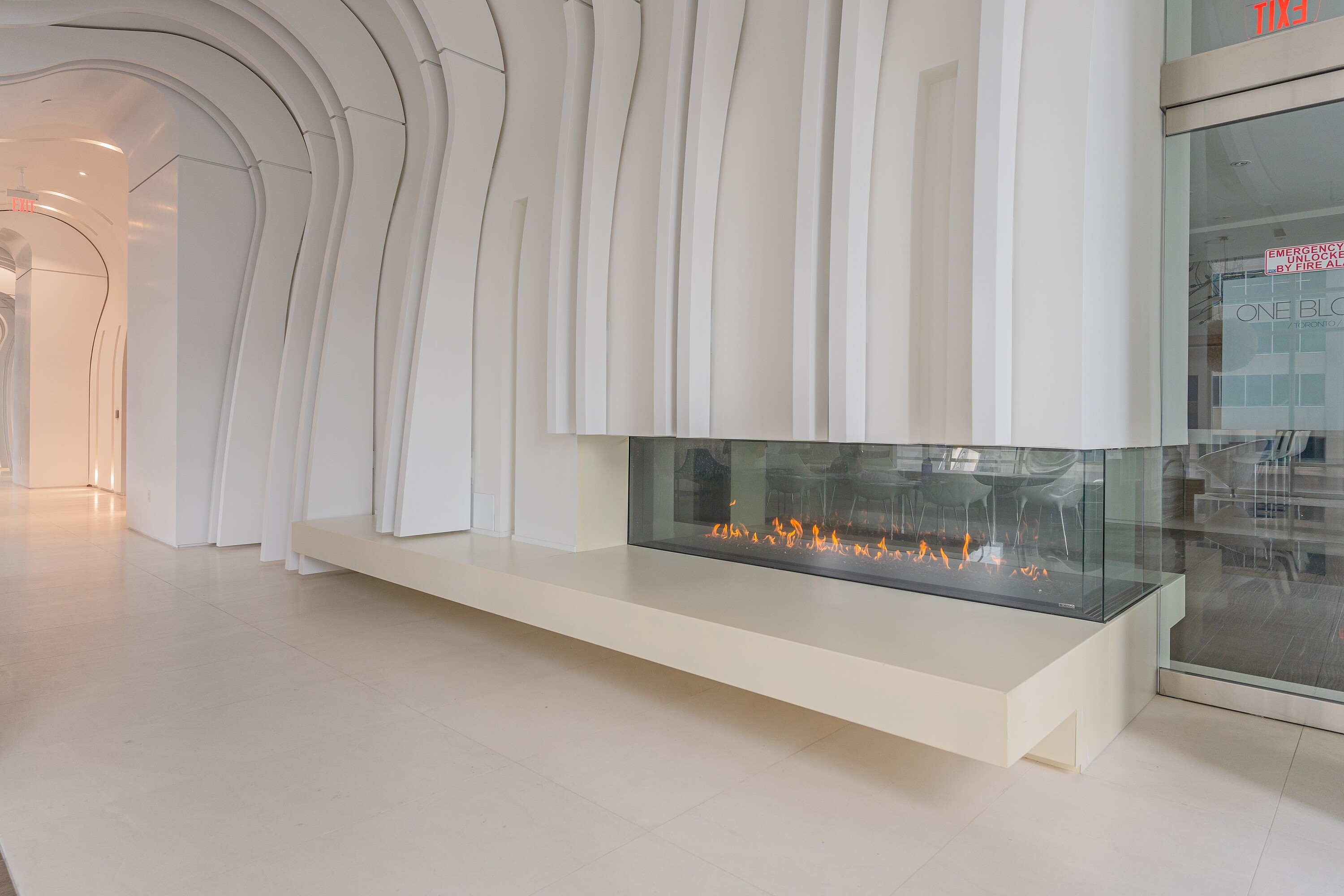  One Bloor - 物件實景