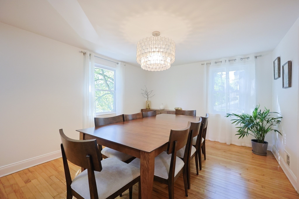 Stoneham, Massachusetts, 02180, United States, 4 Bedrooms Bedrooms, ,2 BathroomsBathrooms,Residential,For Sale,1940945