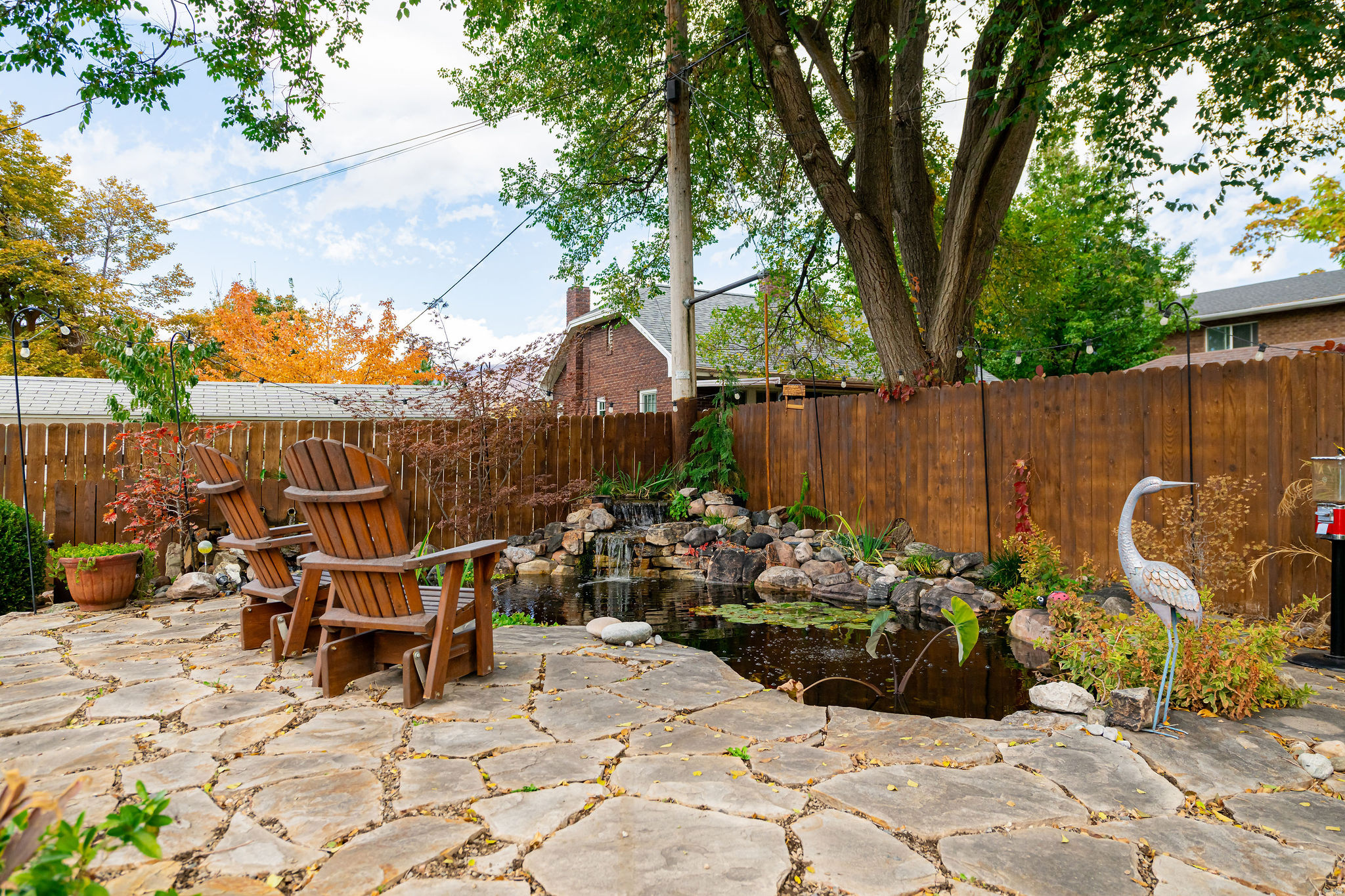 Bountiful, Utah, 84010, United States, 3 Bedrooms Bedrooms, ,2 BathroomsBathrooms,Residential,For Sale,1985173