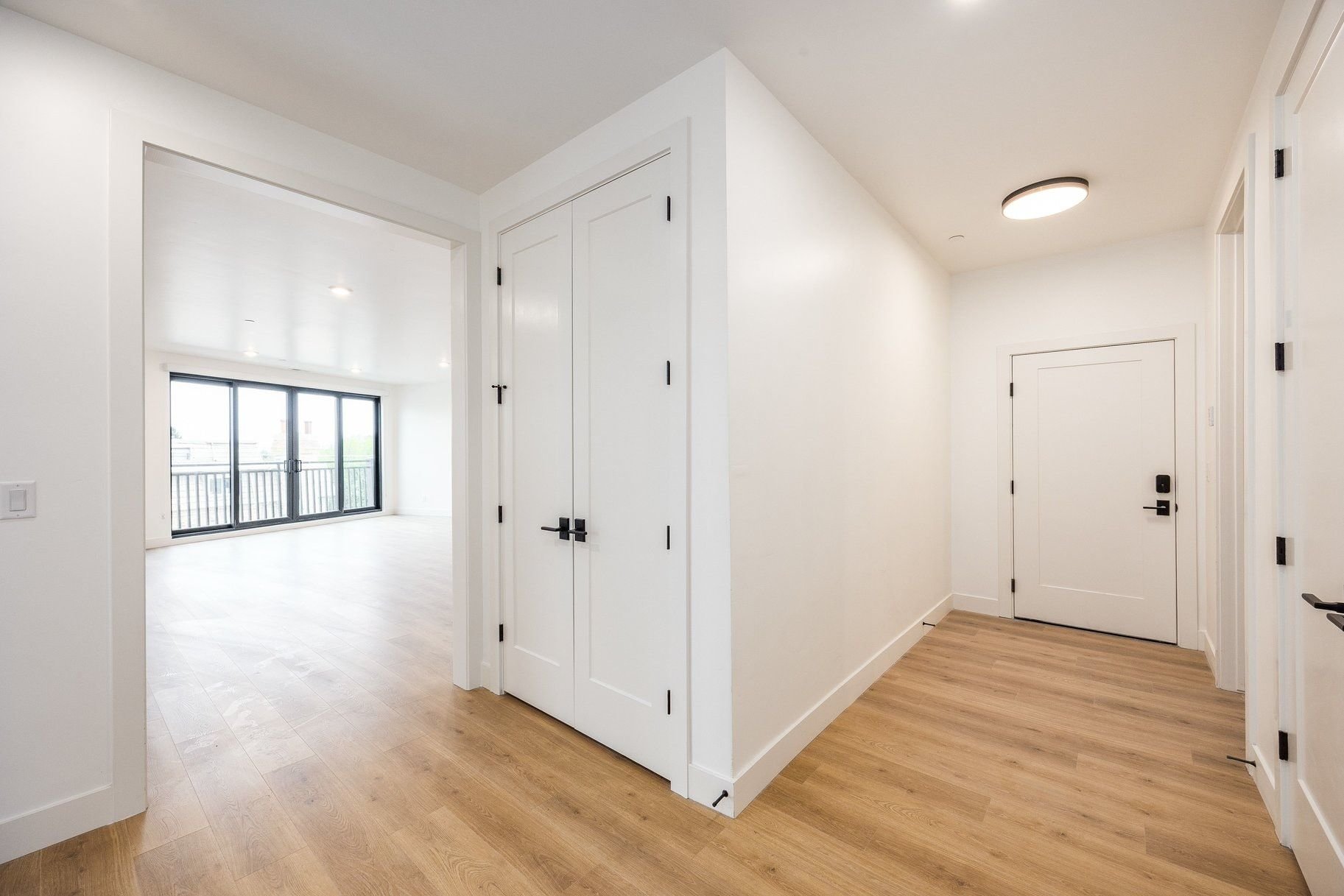  Effortless Luxury Condo Living In The Heart Of Holladay Village - 物件實景