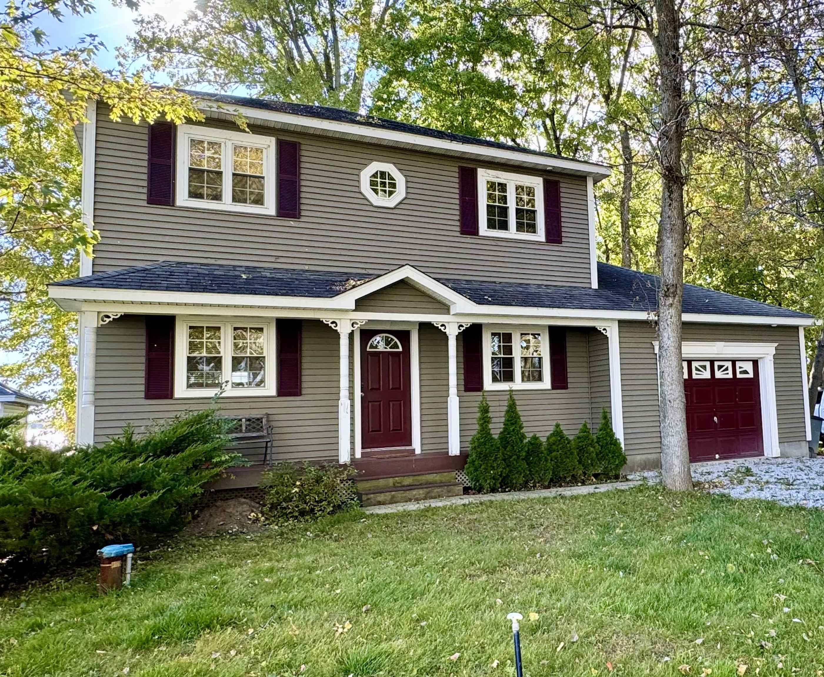 Alburgh, Vermont, 05440, United States, 3 Bedrooms Bedrooms, ,2 BathroomsBathrooms,Residential,For Sale,1981784