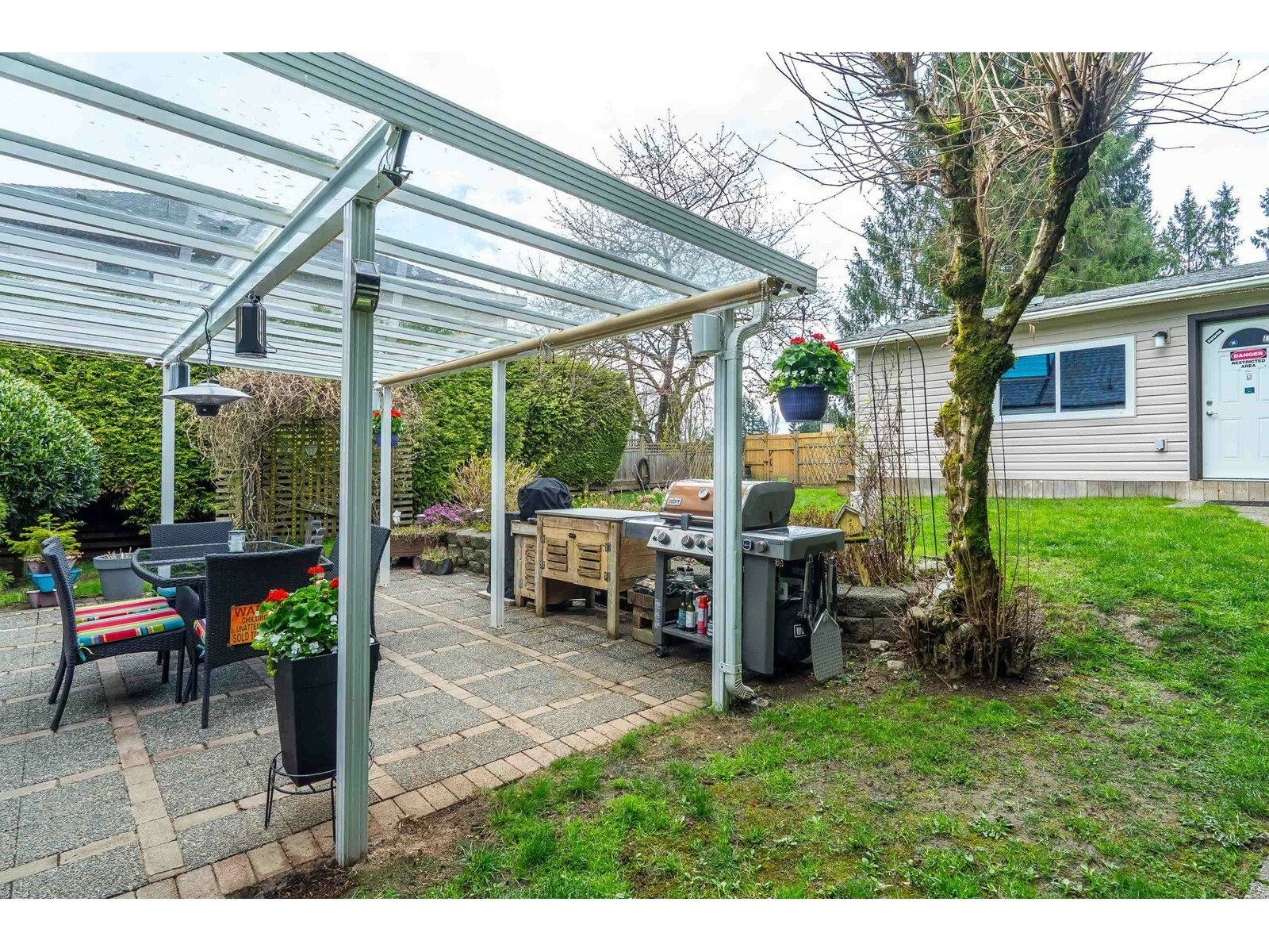 SURREY, British Columbia, V4A 5N3, CA, 3 Bedrooms Bedrooms, ,2 BathroomsBathrooms,Residential,For Sale,1838799