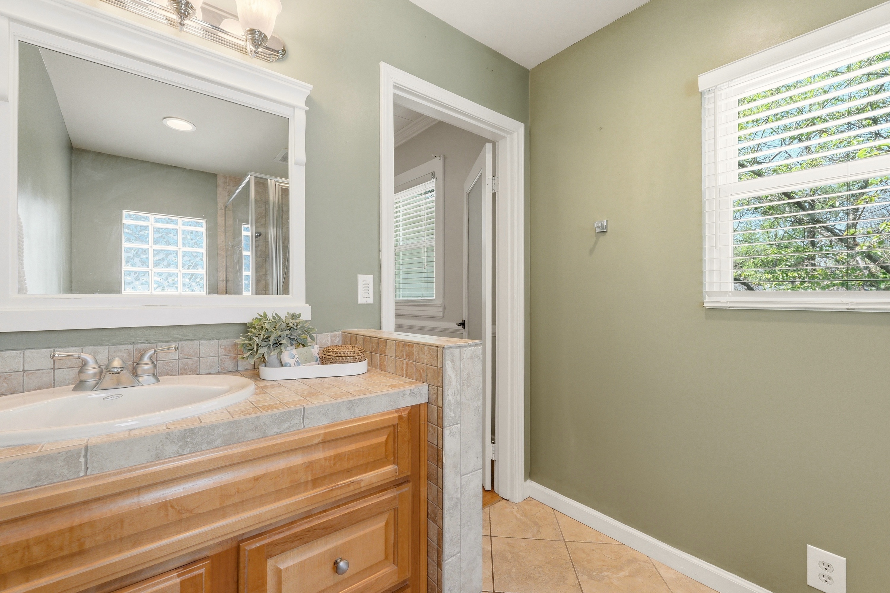  11805 Cedardale Road, Louisville, KY 40223 - 物件實景