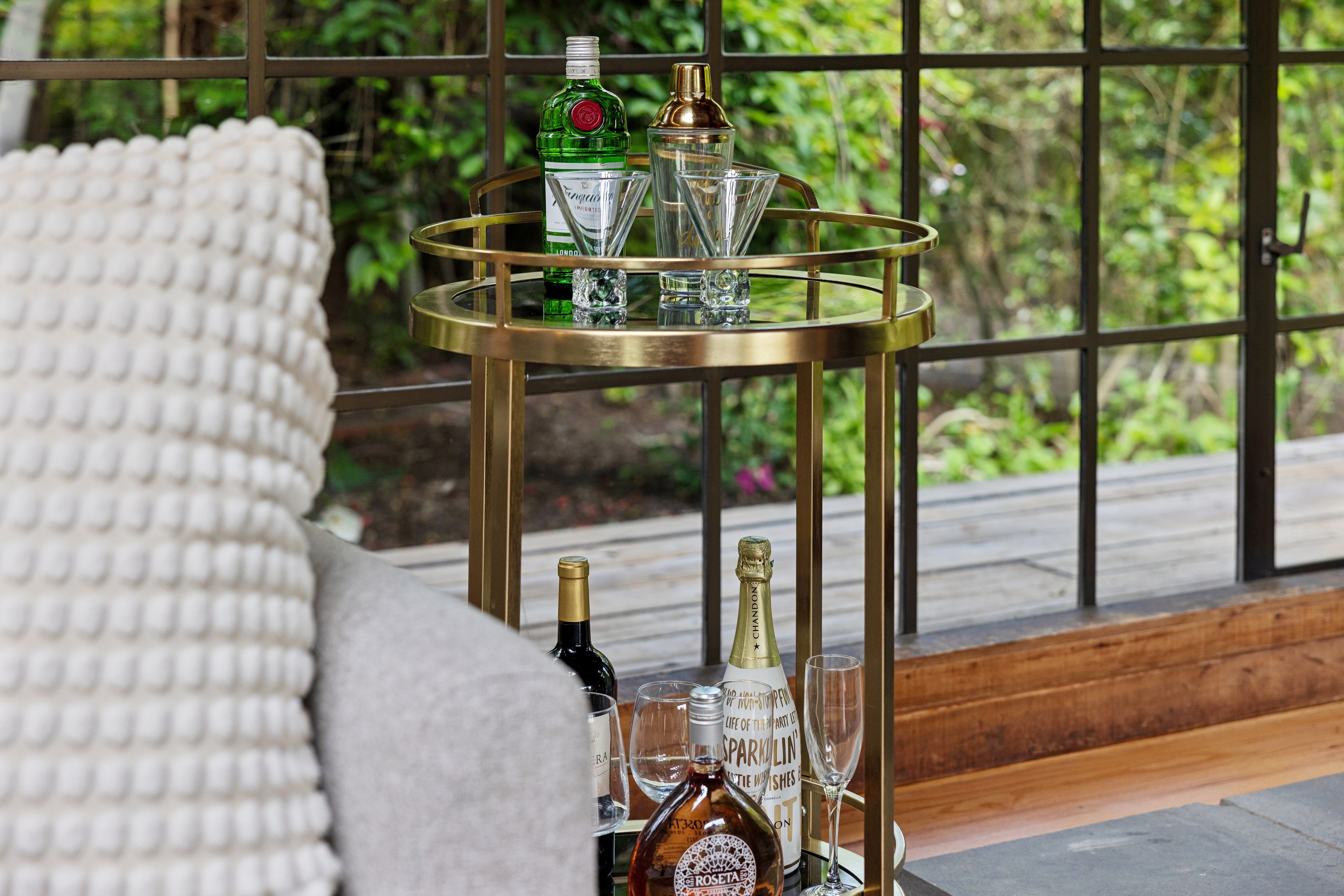  Redwood, Glass, and Companion Spaces - 物件實景