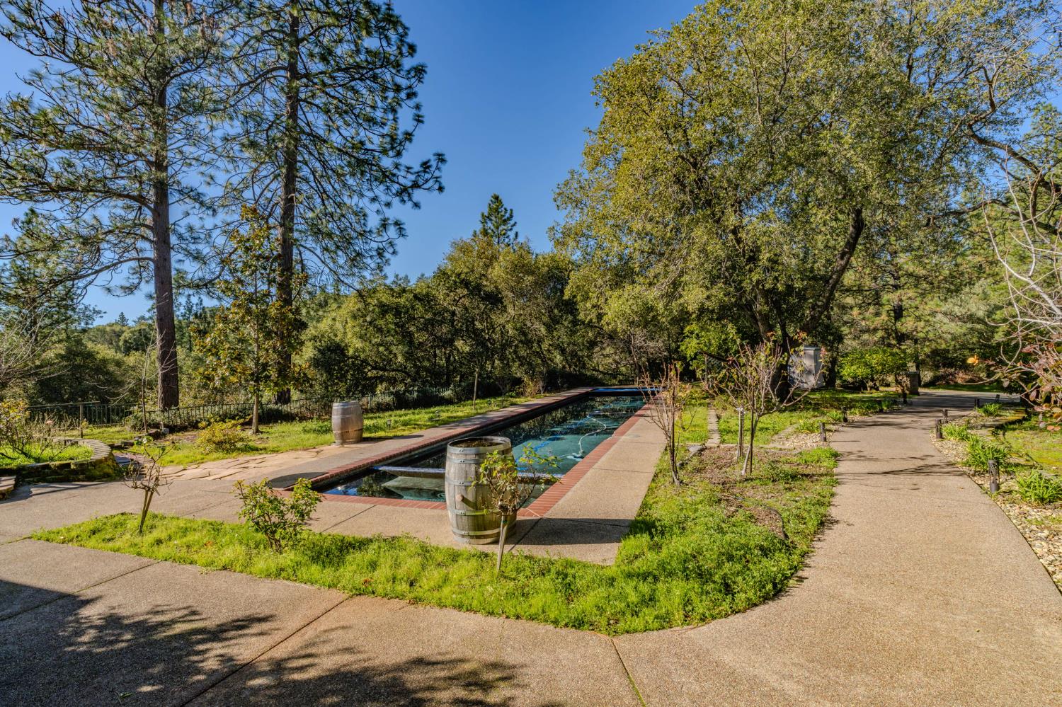 Plymouth, California, 95669, United States, 3 Bedrooms Bedrooms, ,3 BathroomsBathrooms,Residential,For Sale,1979143