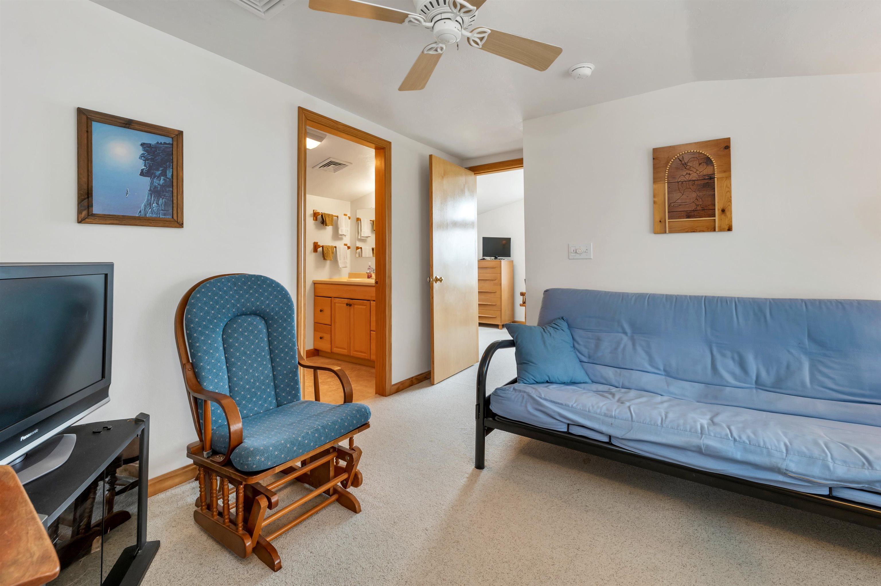 Gilford, New Hampshire, 03249, United States, 2 Bedrooms Bedrooms, ,2 BathroomsBathrooms,Residential,For Sale,1882467