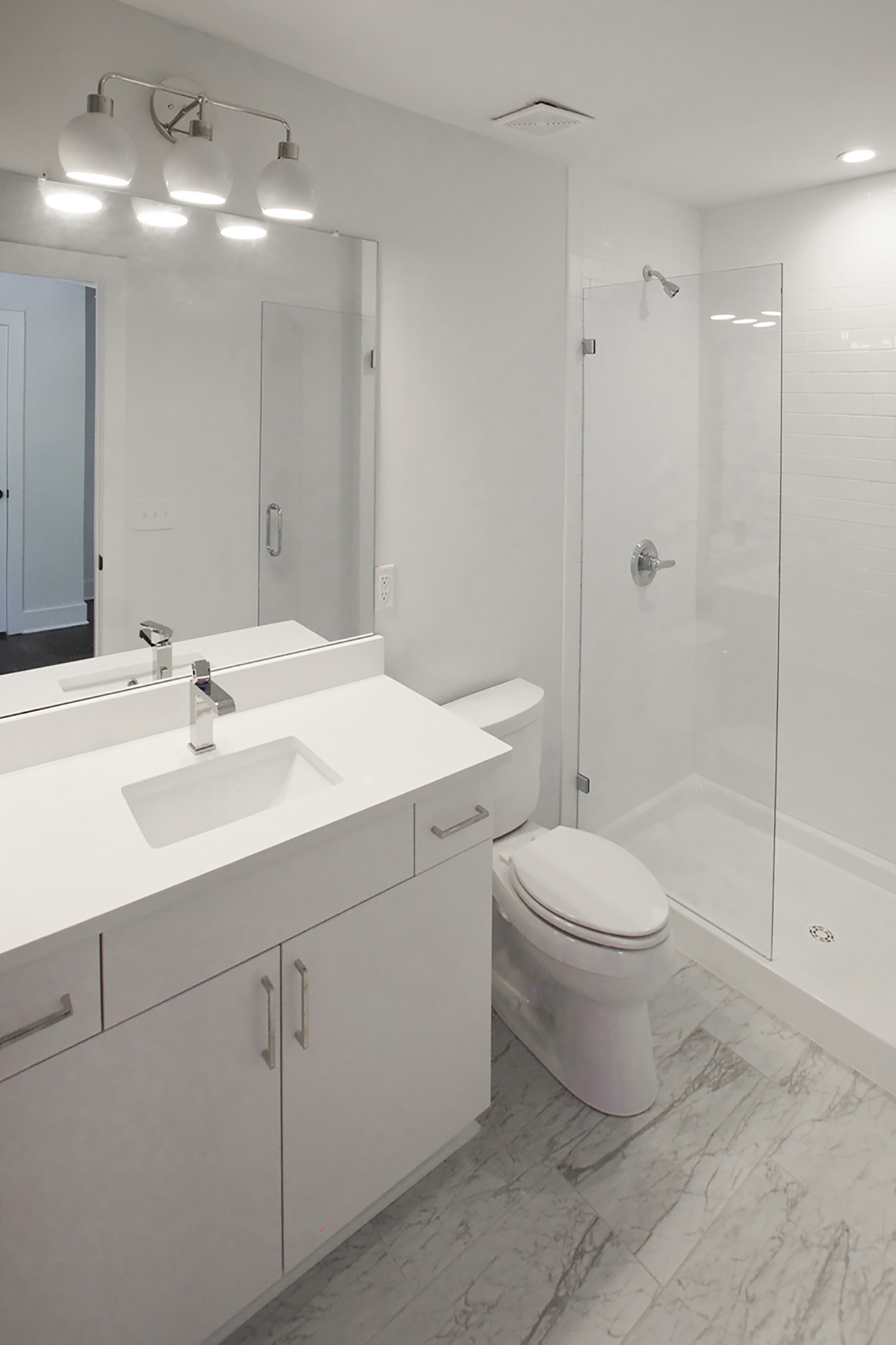  Fully Renovated, Top-Floor Residence in Buckhead - 物件實景