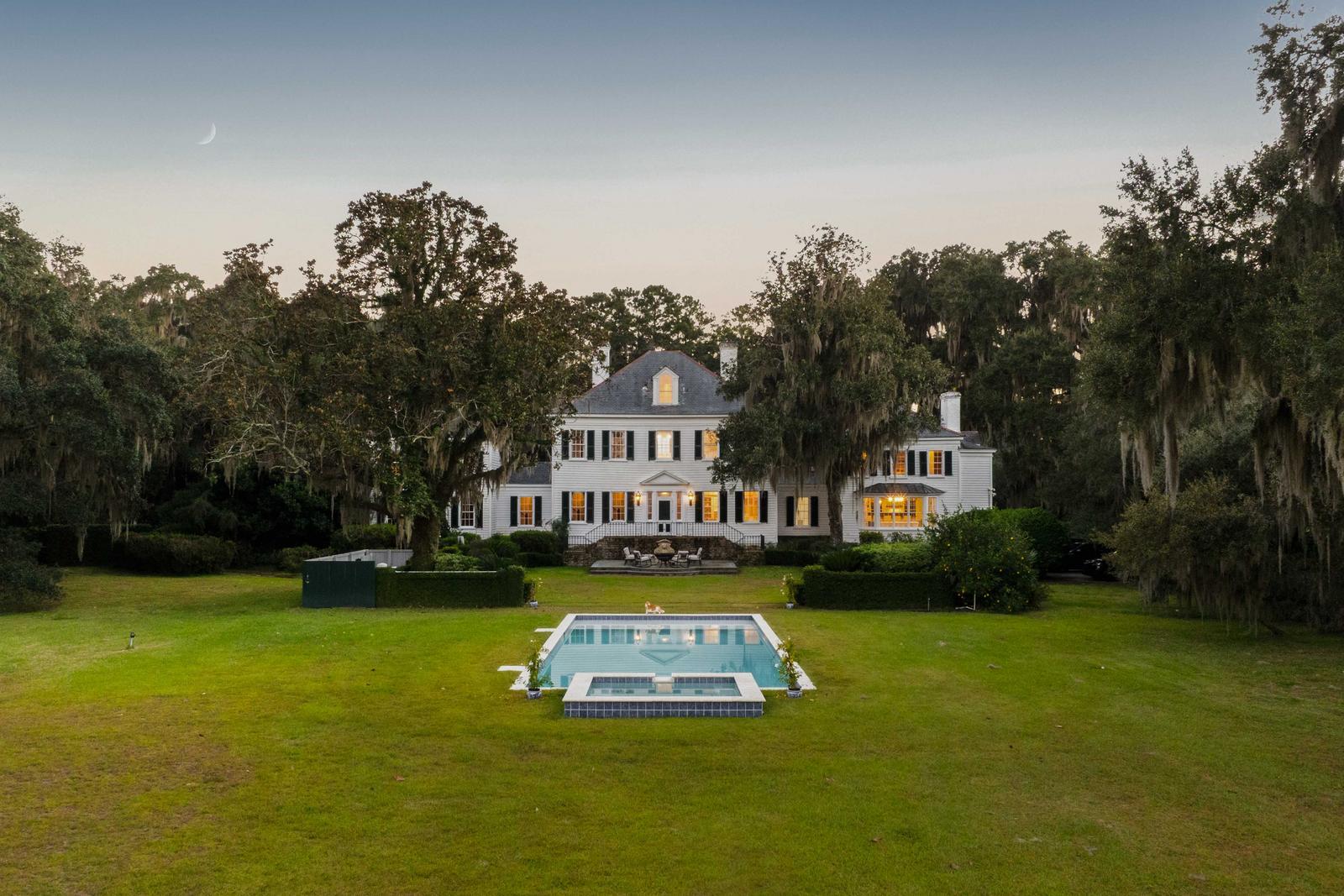 Yemassee, South Carolina, 29945, United States, 6 Bedrooms Bedrooms, ,7 BathroomsBathrooms,Residential,For Sale,1989284