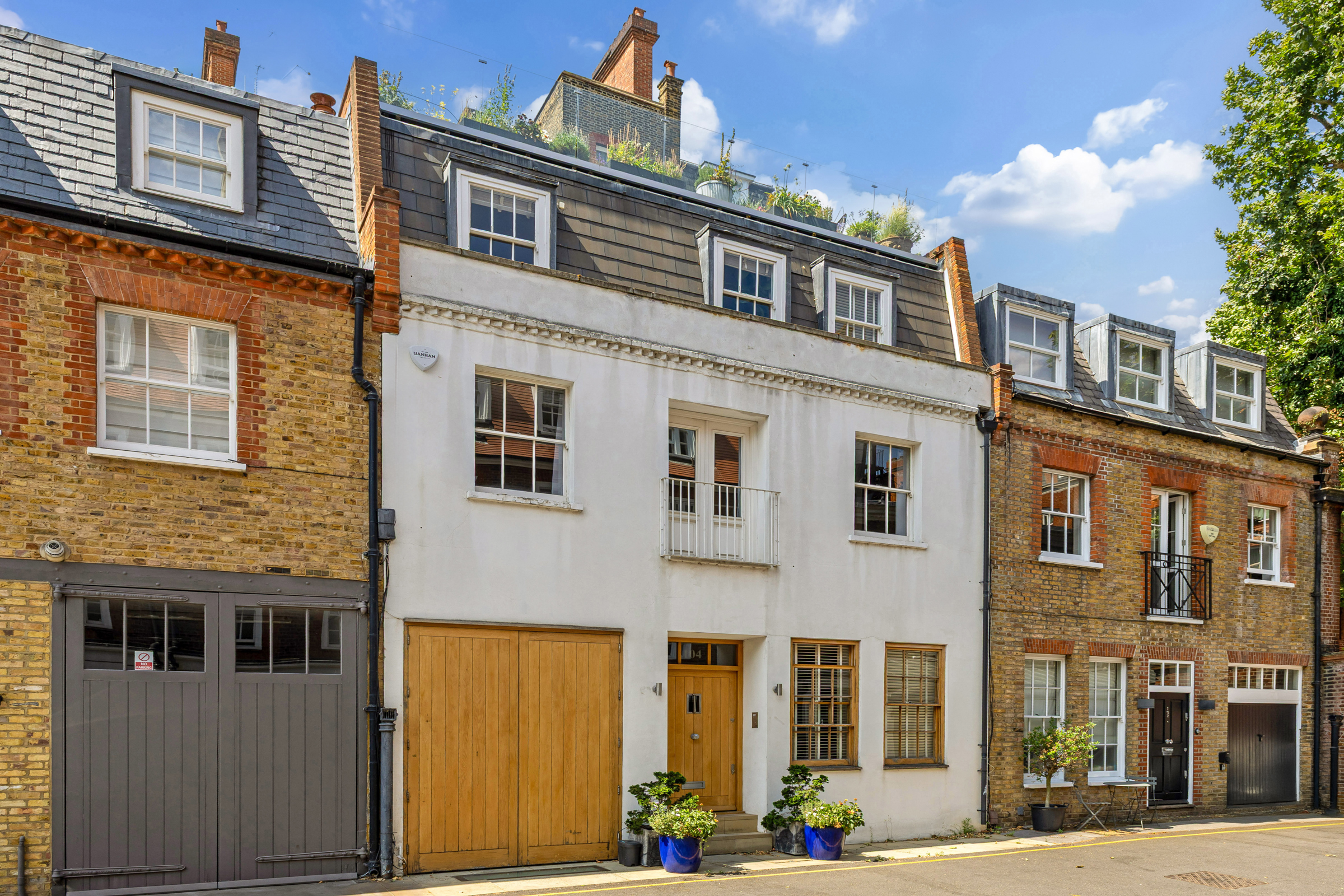  Three-Bedroom Mews House with a Rare Roof Terrace on Pavilion Road - 物件實景