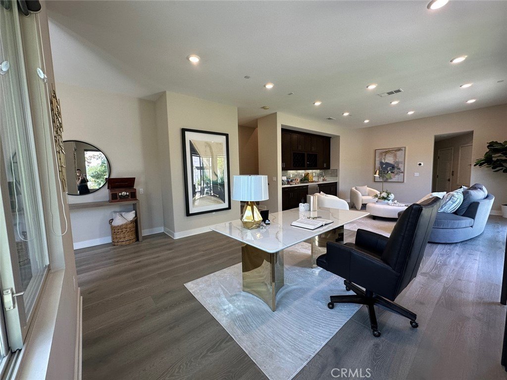 Irvine, California, 92618, United States, 3 Bedrooms Bedrooms, ,4 BathroomsBathrooms,Residential,For Sale,1987840