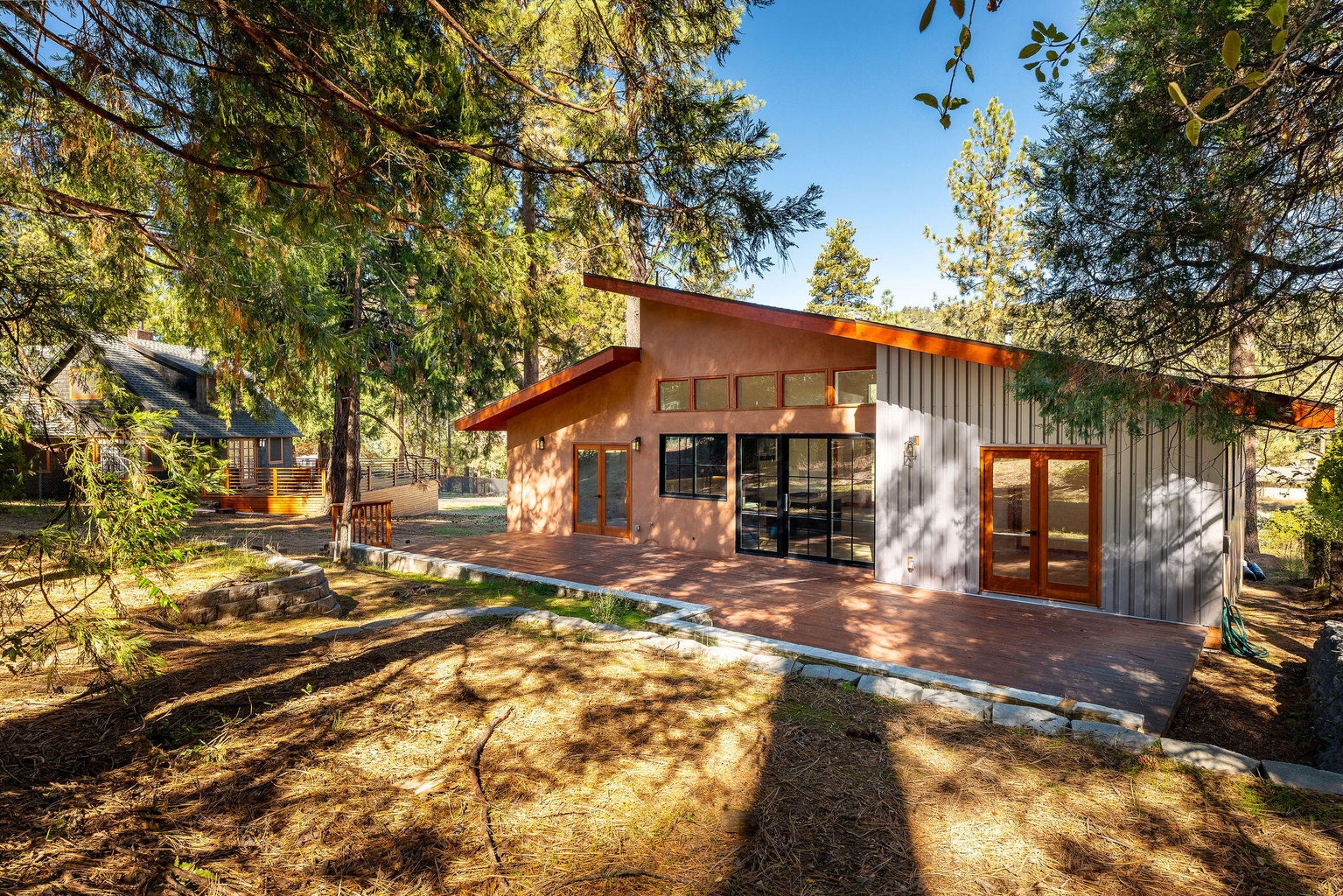 Idyllwild, California, 92549, United States, 3 Bedrooms Bedrooms, ,2 BathroomsBathrooms,Residential,For Sale,1974453
