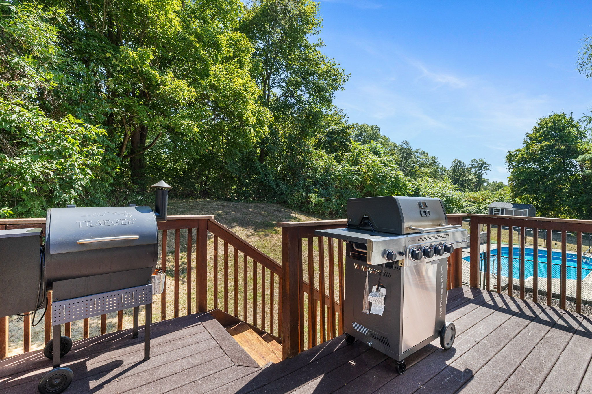 North Haven, Connecticut, 06473, United States, 5 Bedrooms Bedrooms, ,3 BathroomsBathrooms,Residential,For Sale,1956553