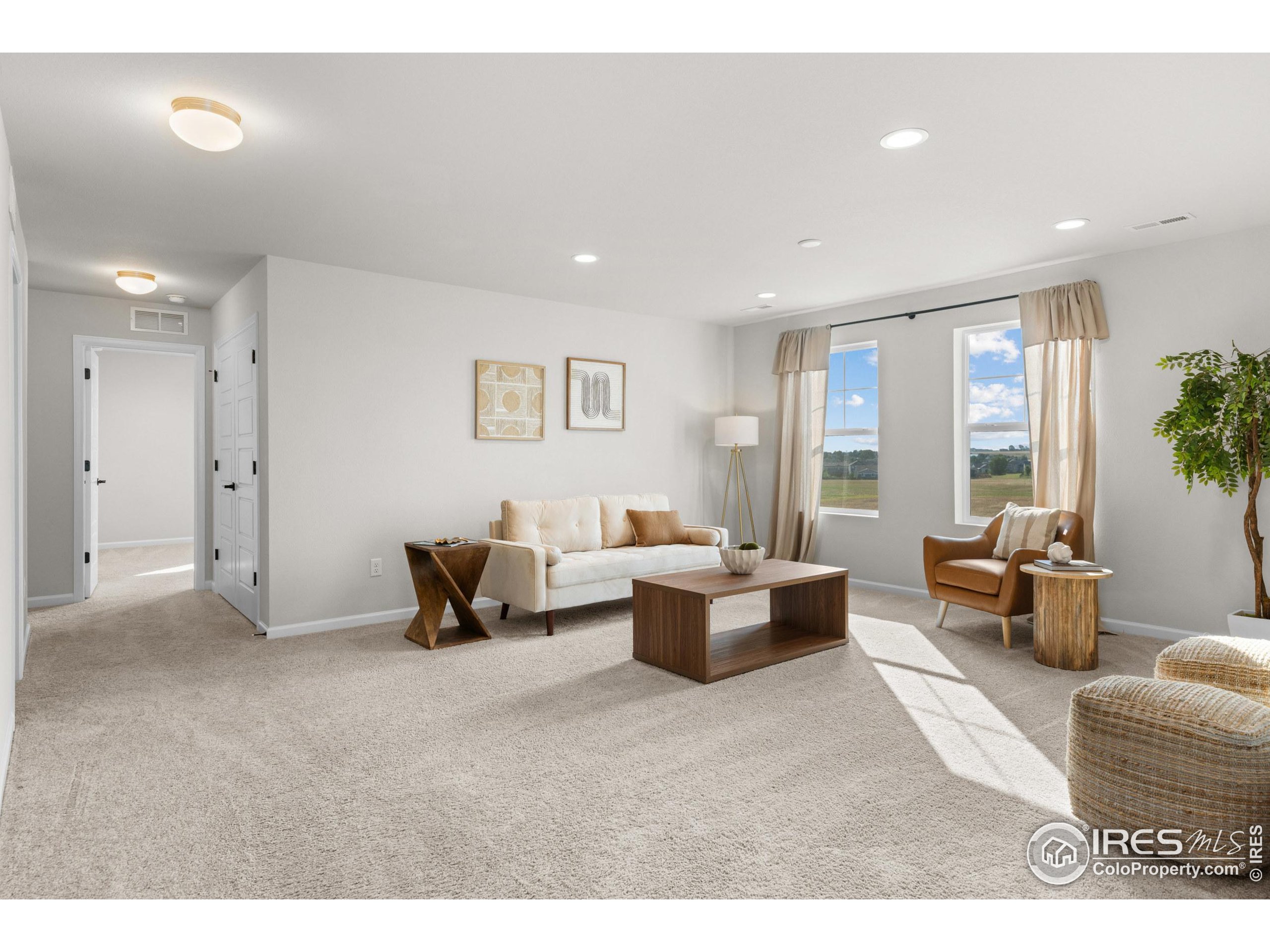 Erie, Colorado, 80516, United States, 5 Bedrooms Bedrooms, ,Residential,For Sale,1907435