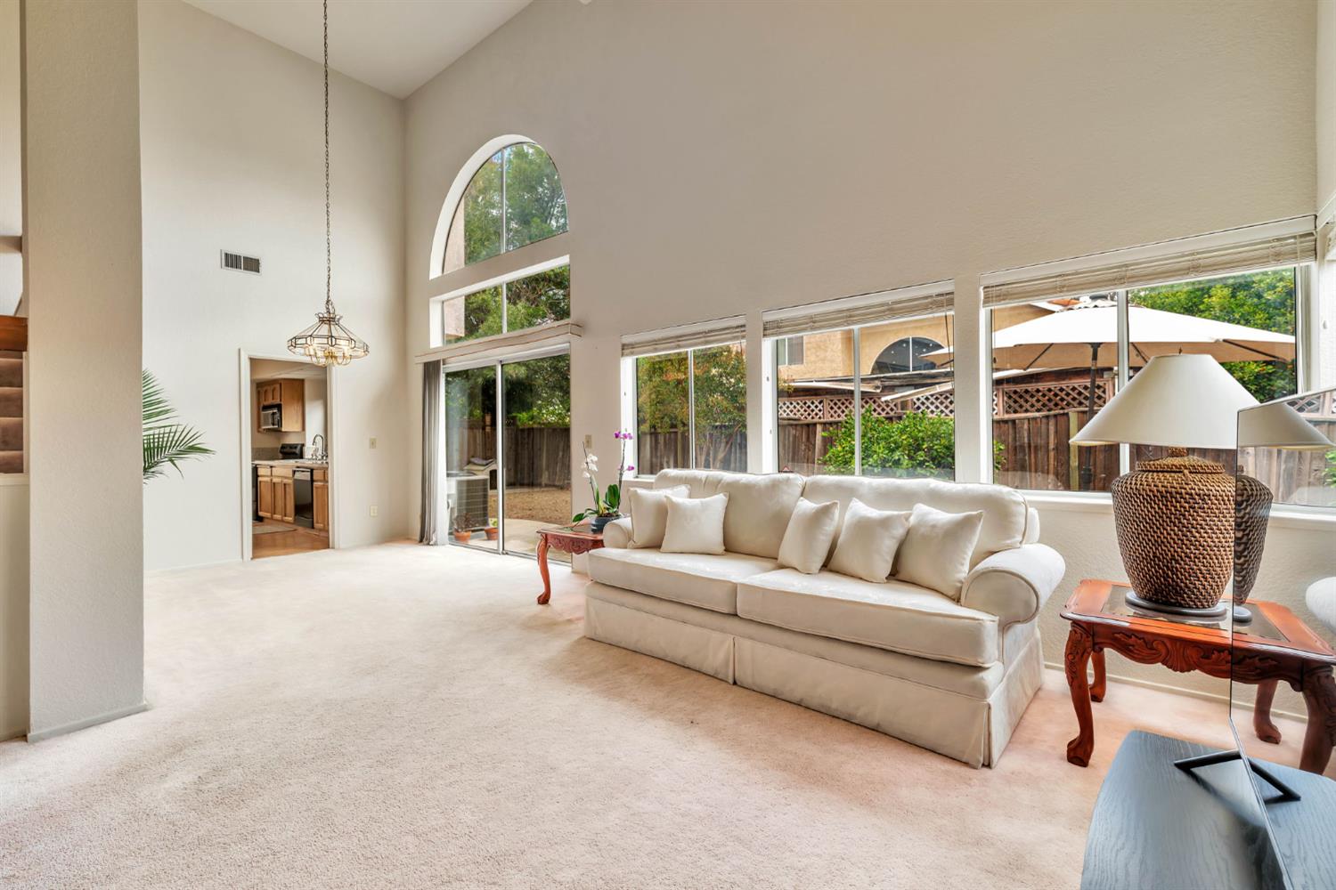 Tracy, California, 95376, United States, 4 Bedrooms Bedrooms, ,3 BathroomsBathrooms,Residential,For Sale,1949007