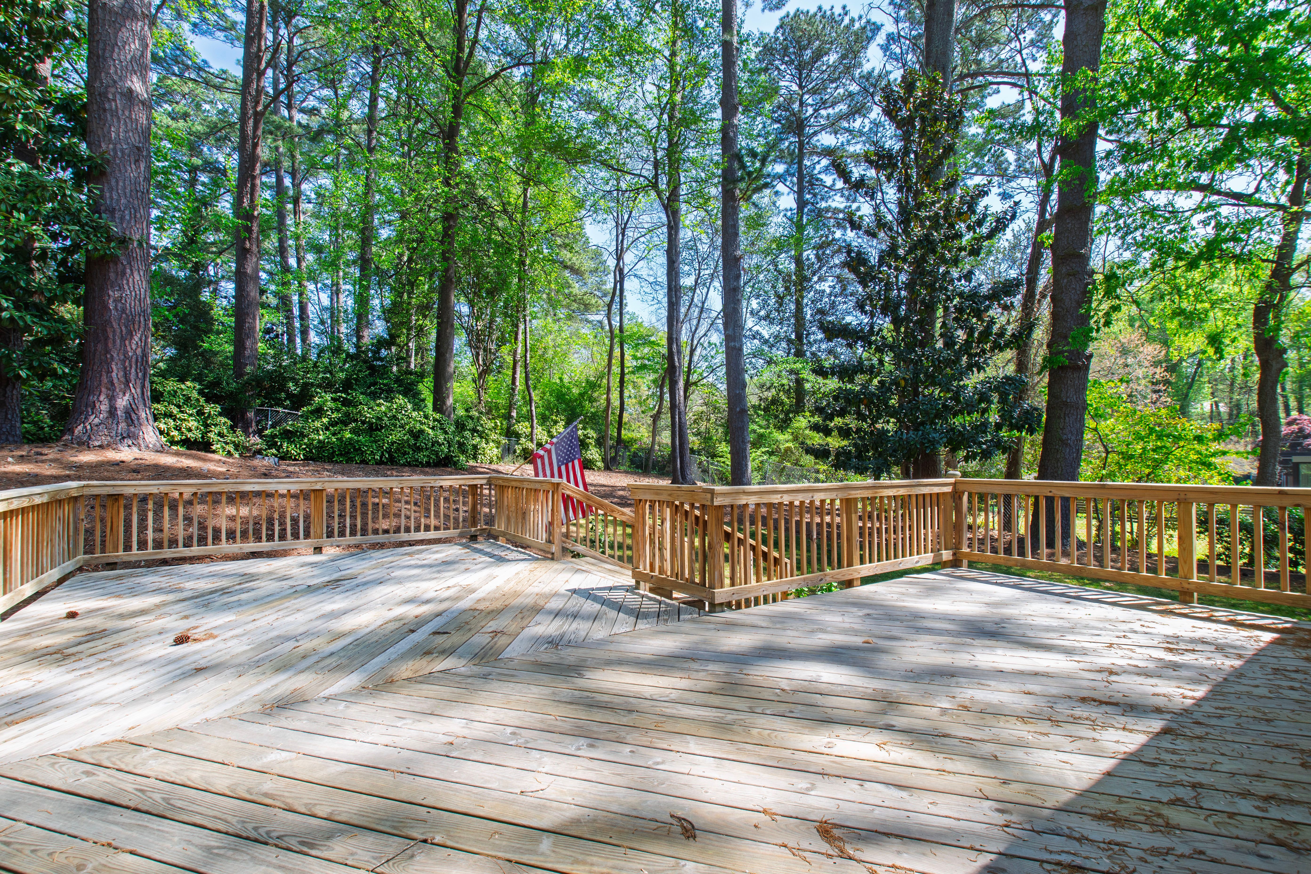  908 Brookwood Drive, Raleigh, NC, 27607 - 物件實景