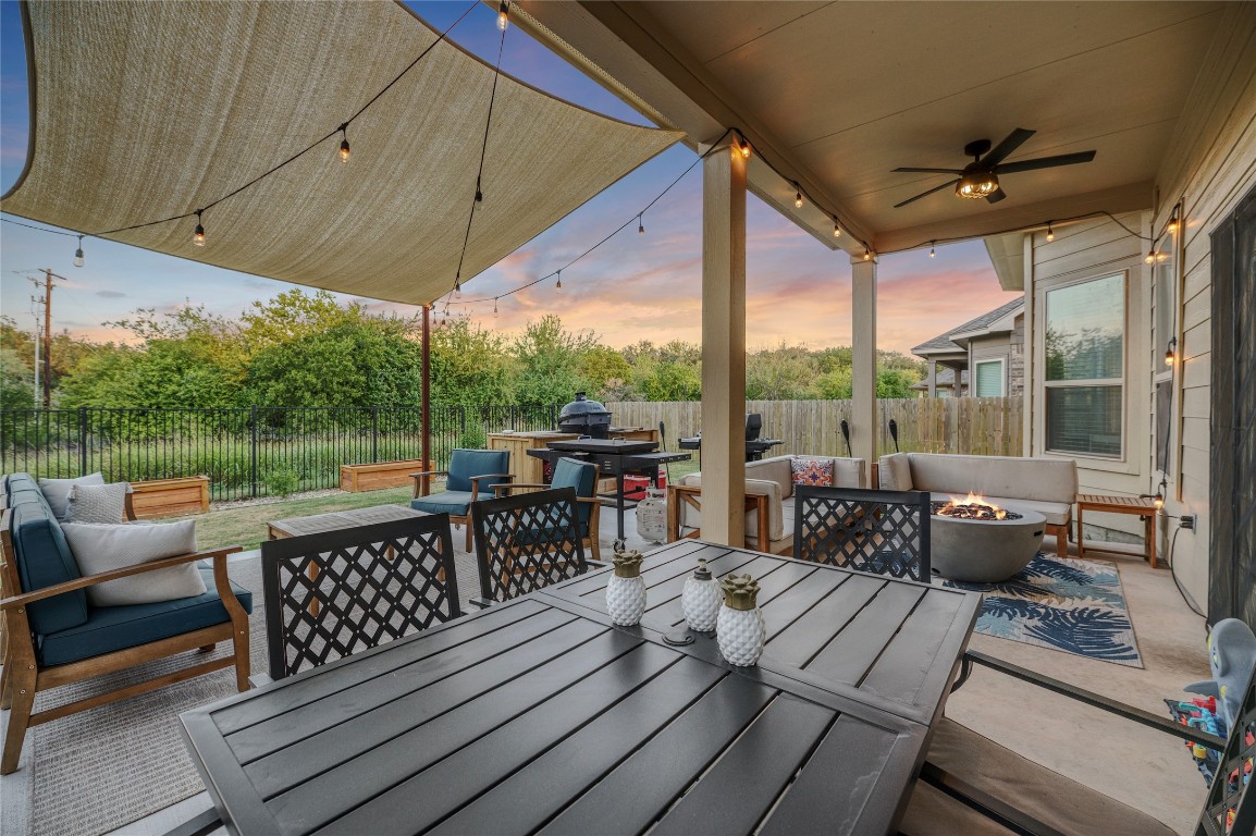 Manchaca, Texas, 78652, United States, 5 Bedrooms Bedrooms, ,3 BathroomsBathrooms,Residential,For Sale,1926178