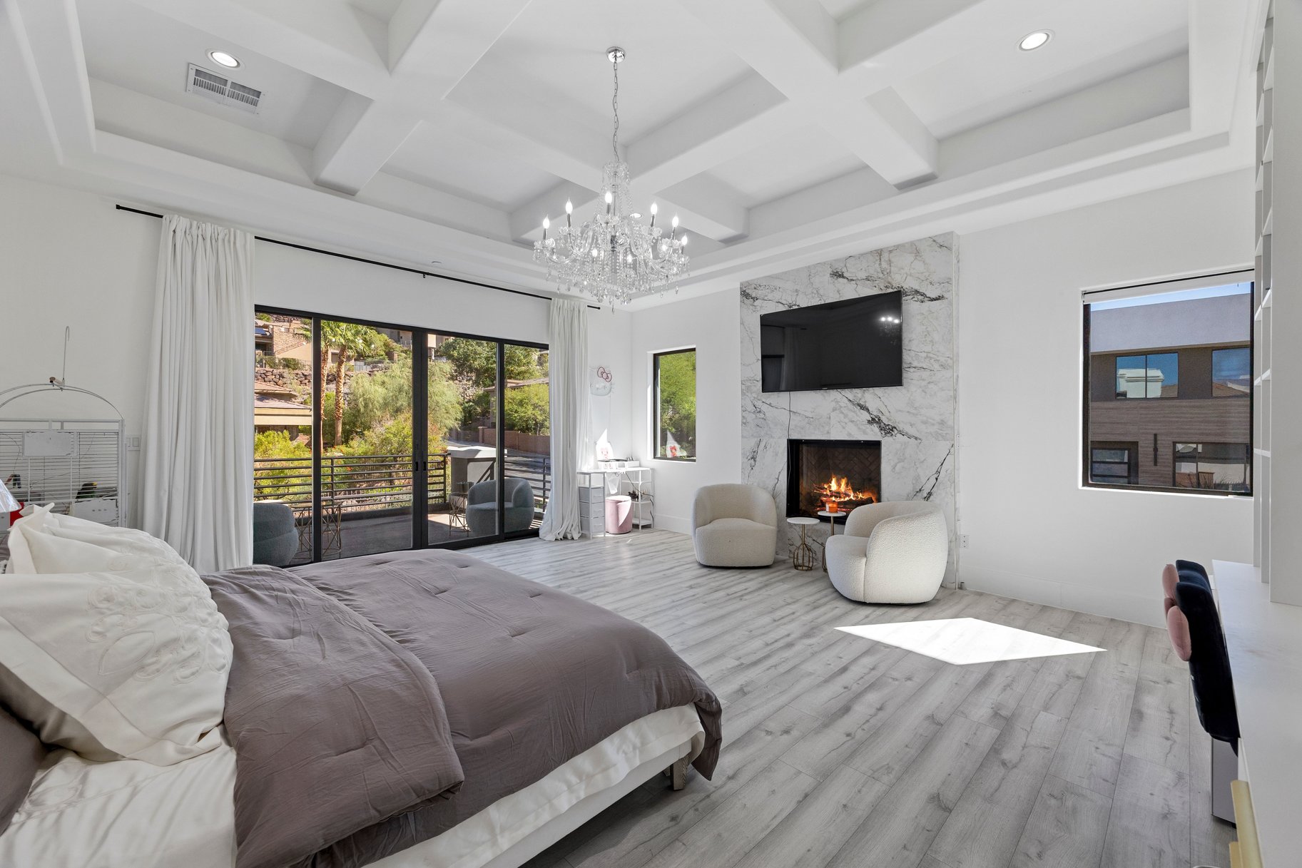  Elevated Custom Living in MacDonald Highlands with Views - 物件實景