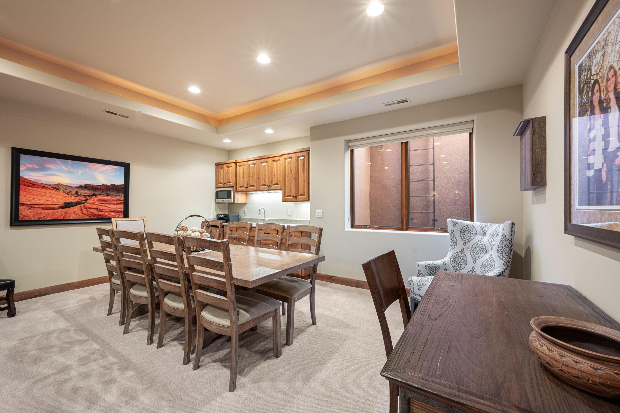St George, Utah, 84770, United States, 6 Bedrooms Bedrooms, ,7 BathroomsBathrooms,Residential,For Sale,2049159