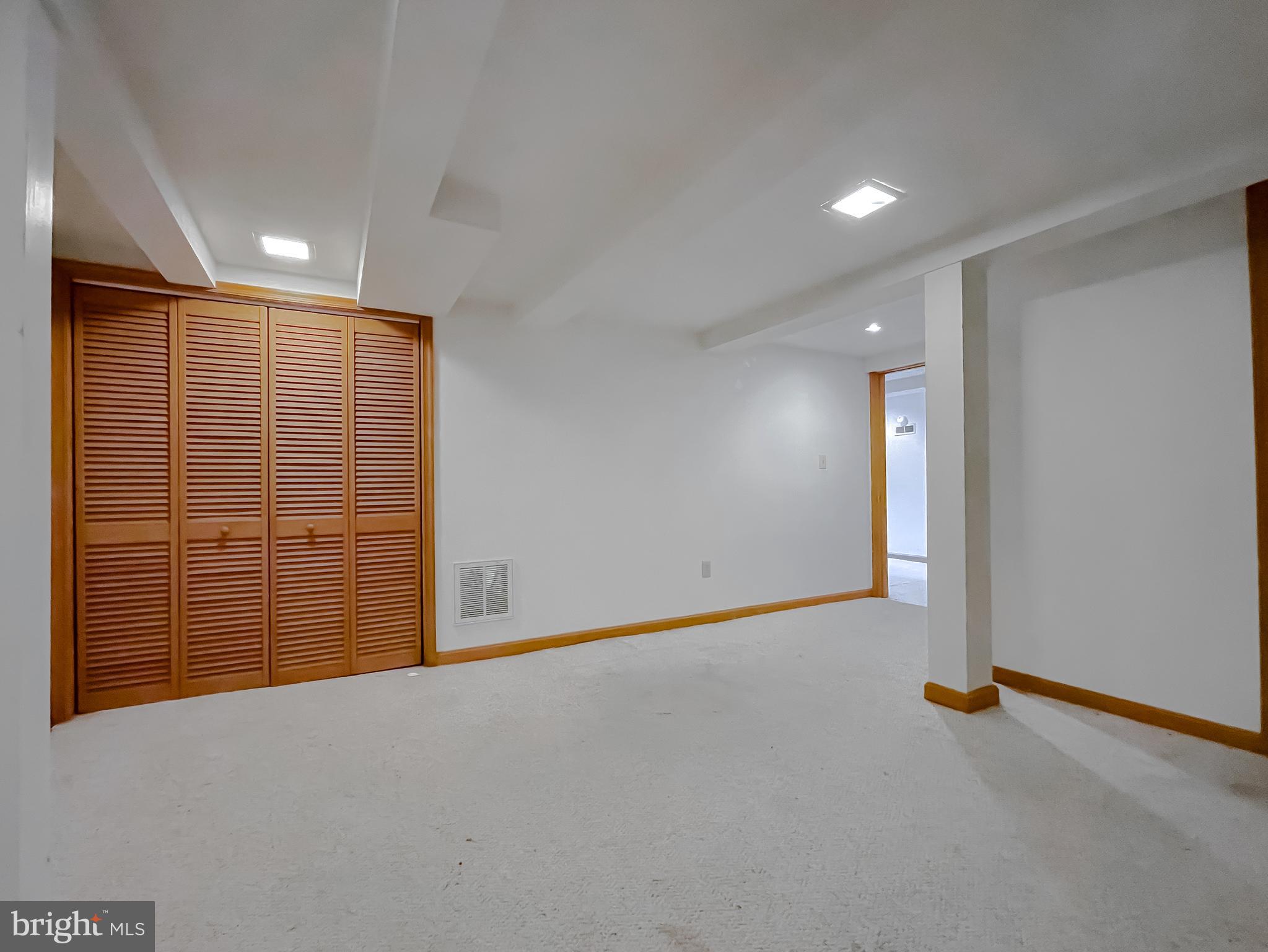 Hollywood, Maryland, 20636, United States, 3 Bedrooms Bedrooms, ,2 BathroomsBathrooms,Residential,For Sale,1977311