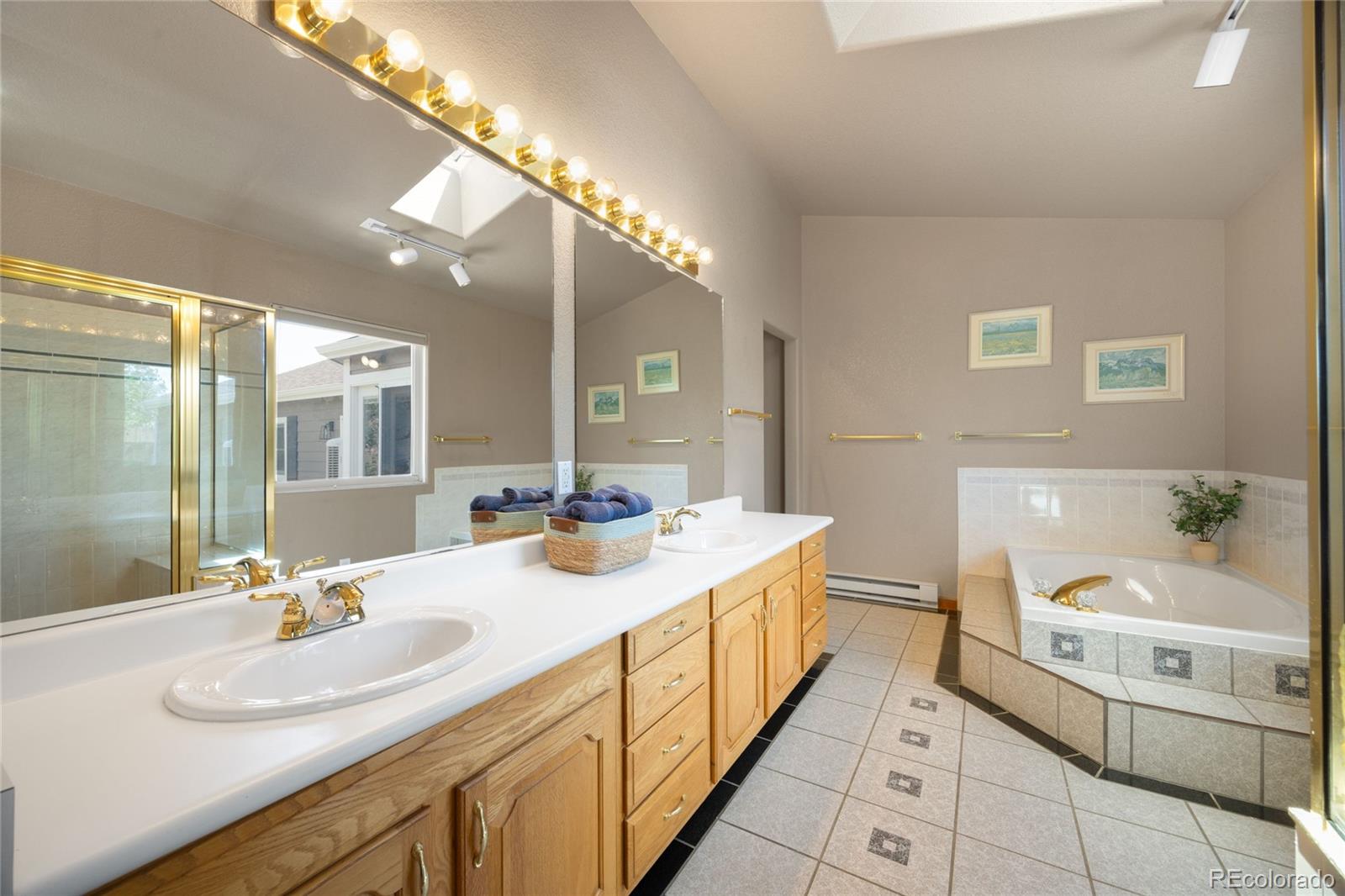Brighton, Colorado, 80603, United States, 5 Bedrooms Bedrooms, ,3 BathroomsBathrooms,Residential,For Sale,1939833