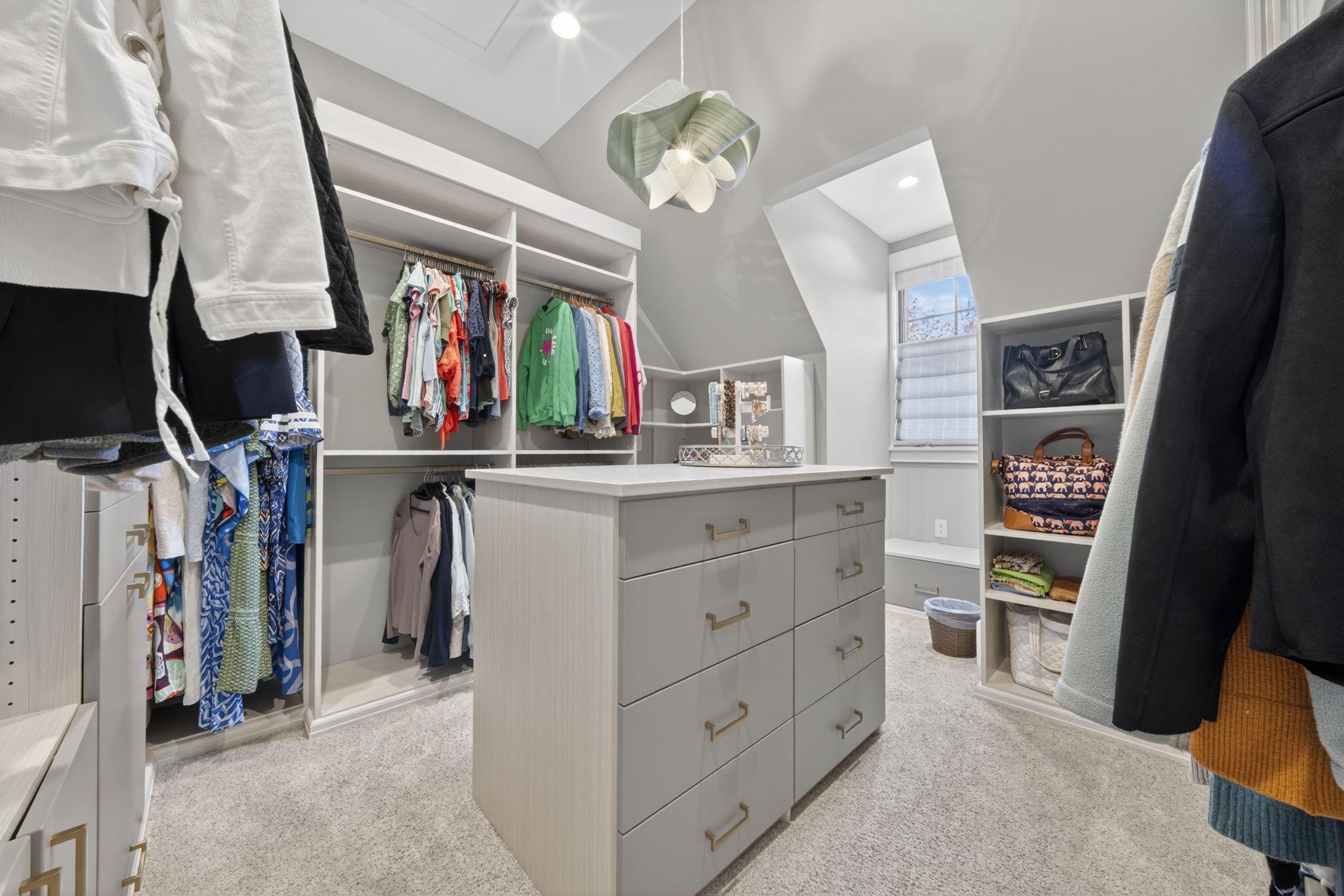  127 Thurgood Street, Gaithersburg, MD, 20878 - 物件實景