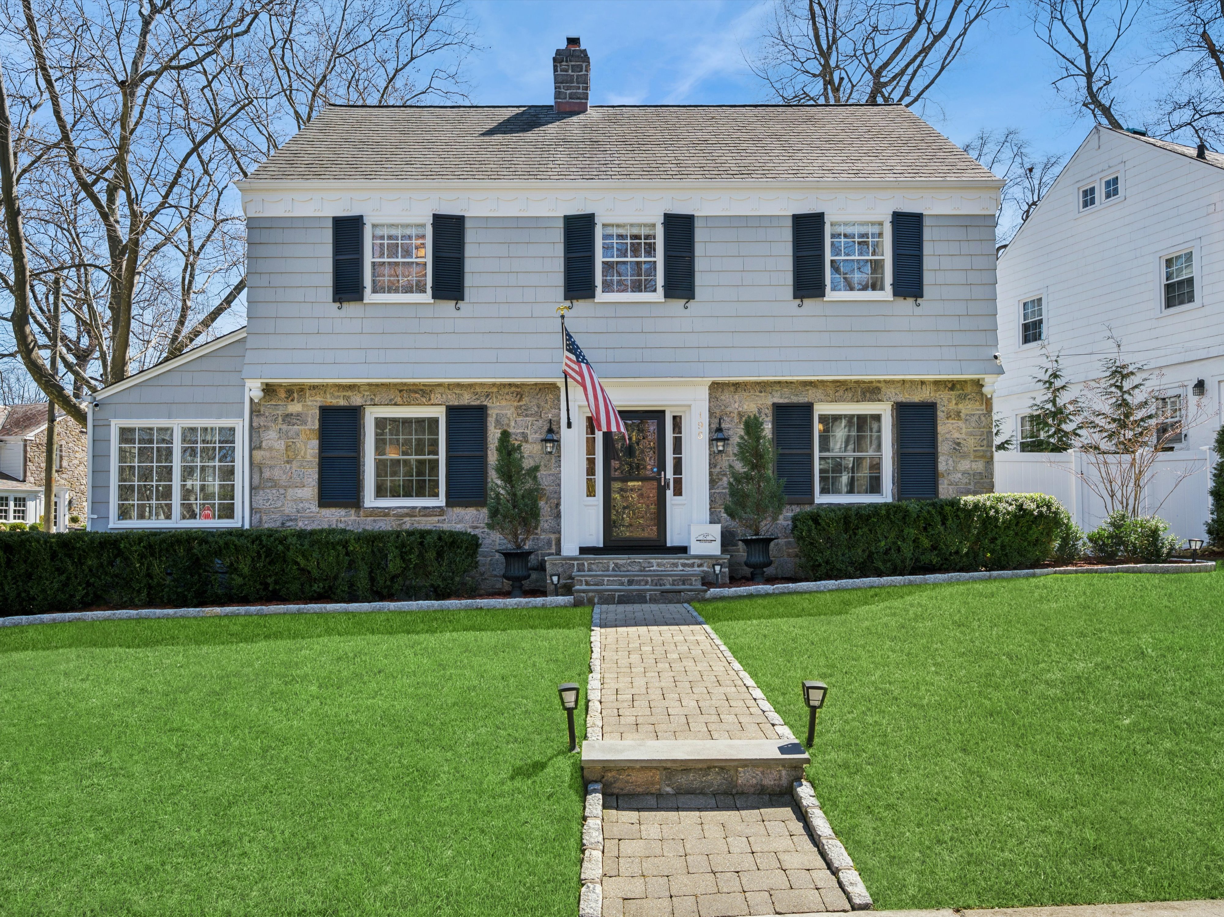  195 Central Parkway - 物件實景