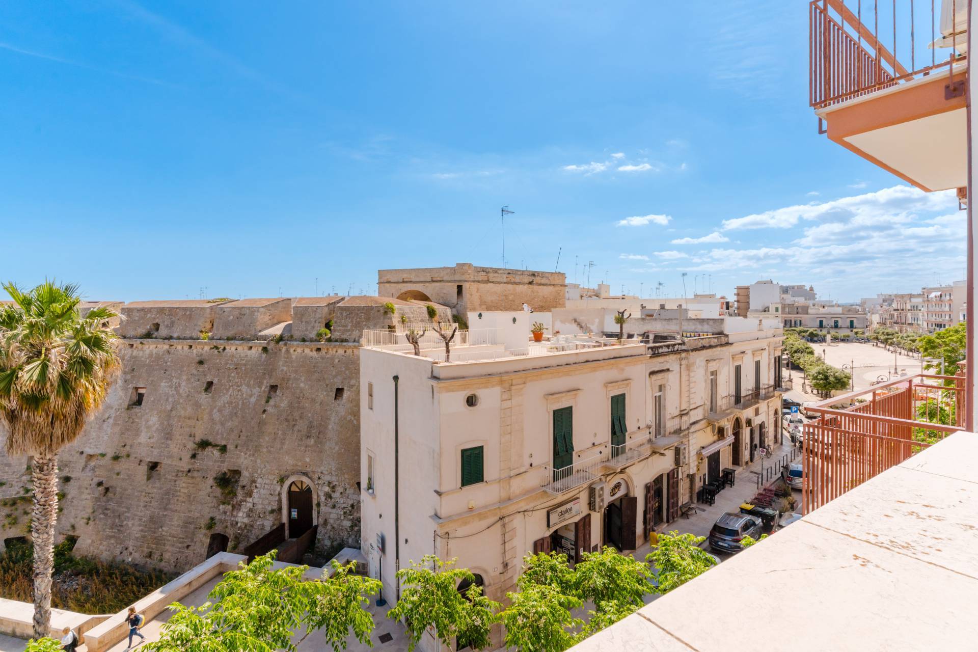 Mola di Bari, Bari, 70042, IT, 4 Bedrooms Bedrooms, ,5 BathroomsBathrooms,Residential,For Sale,1847182