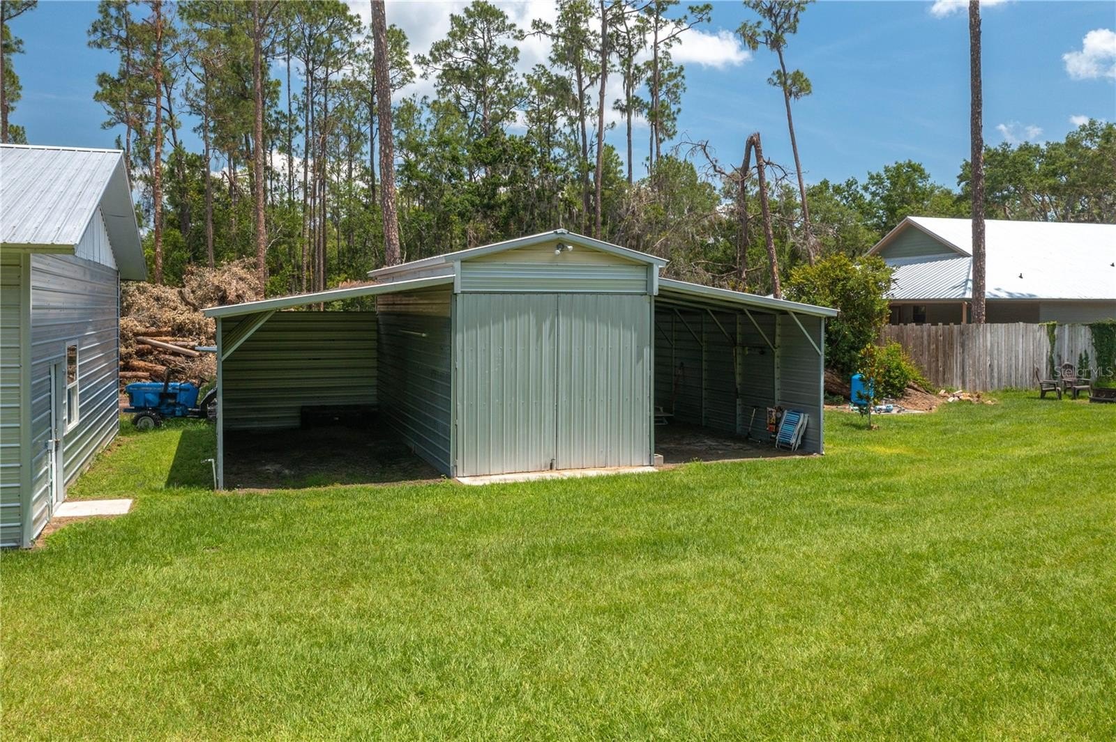 LAKE WALES, Florida, 33898, United States, 3 Bedrooms Bedrooms, ,3 BathroomsBathrooms,Residential,For Sale,1846295