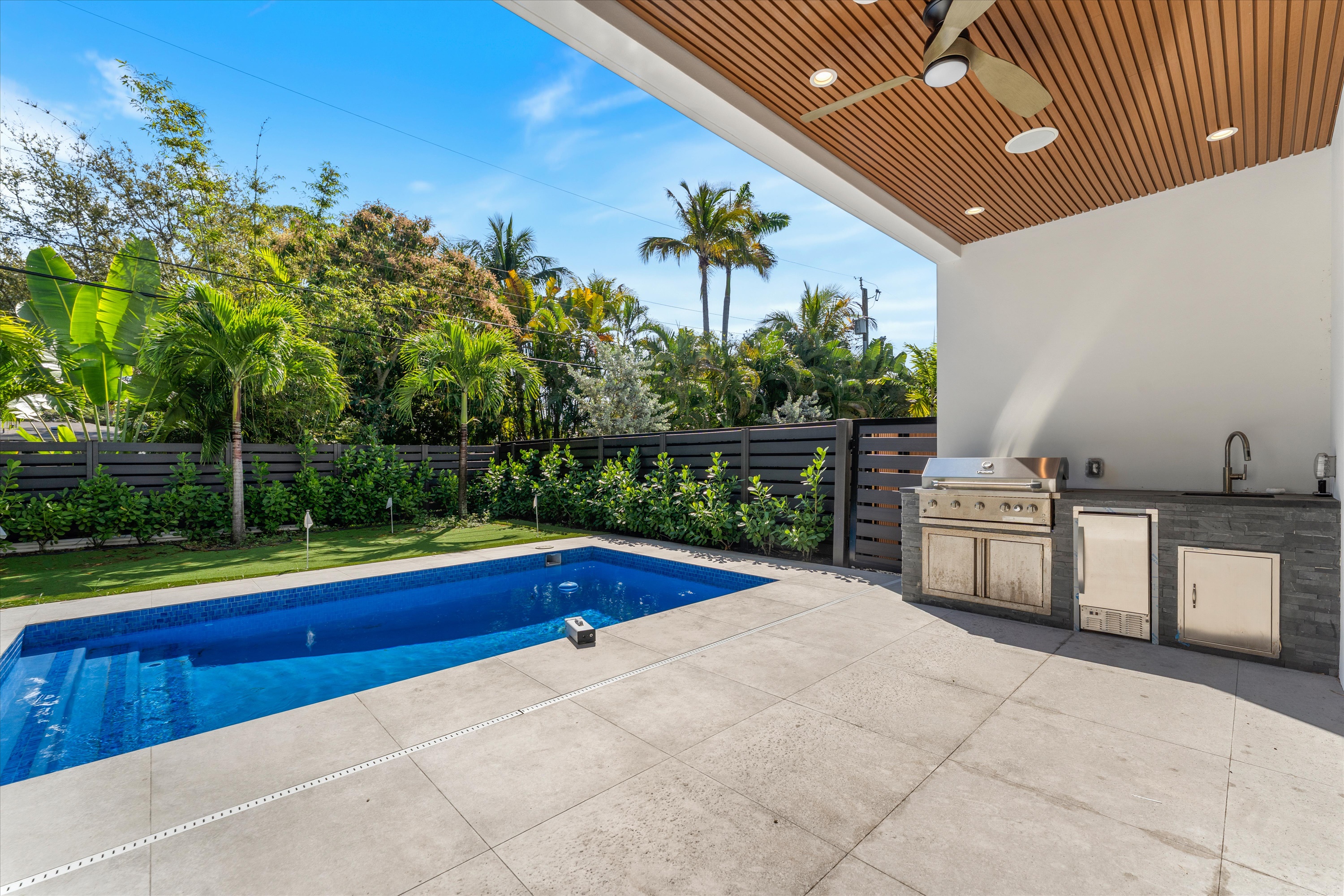  1122 NE 10th Ave, Fort Lauderdale, FL, 33304 - 物件實景