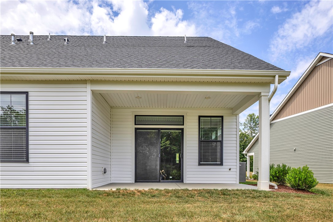 Jackson Twp, Pennsylvania, 16033, United States, 3 Bedrooms Bedrooms, ,3 BathroomsBathrooms,Residential,For Sale,1911029