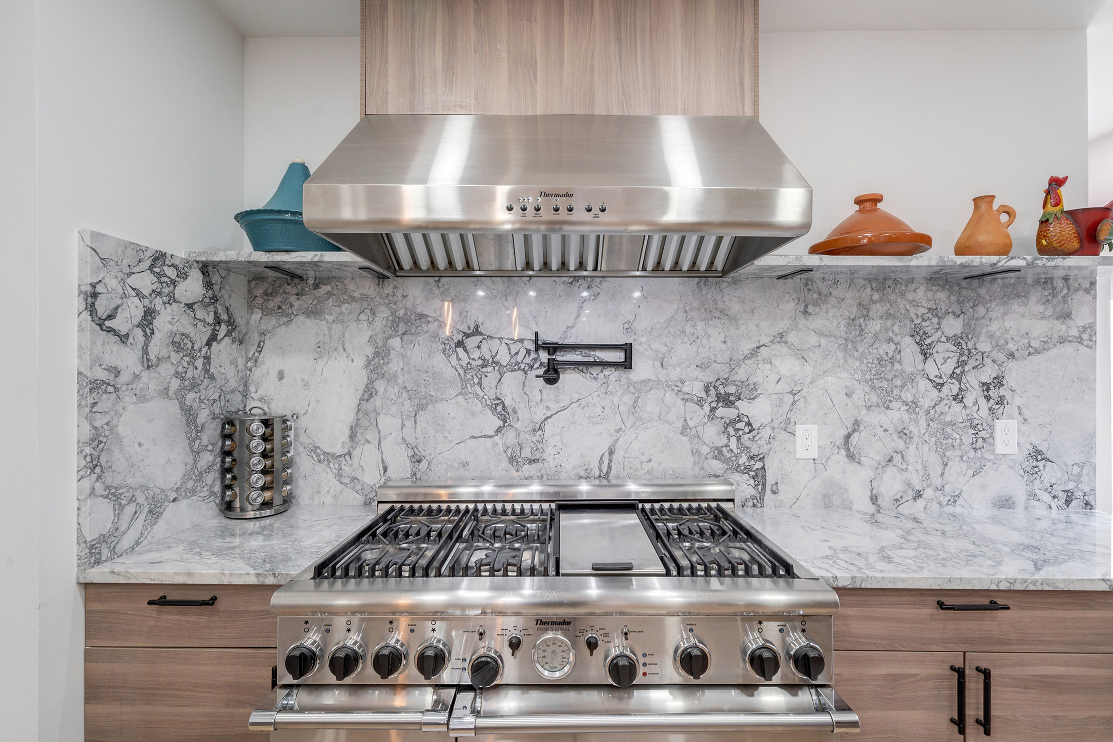  Fully Renovated Estate Blends Luxury, Flexibility & Resort-Style Living - 物件實景