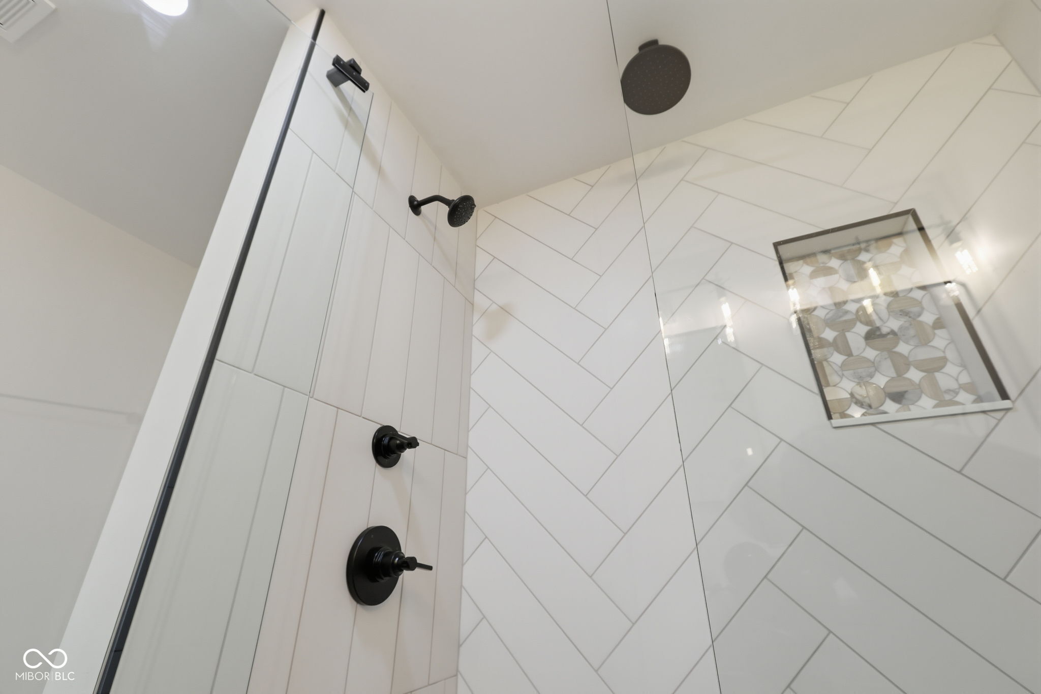 Carmel, Indiana, 46033, United States, 4 Bedrooms Bedrooms, ,3 BathroomsBathrooms,Residential,For Sale,1998022