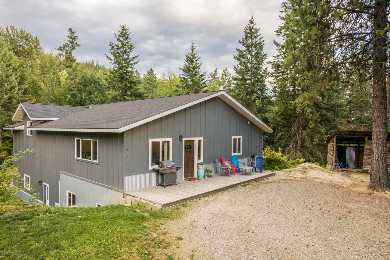 Bonners Ferry, Idaho, 83805, United States, 5 Bedrooms Bedrooms, ,3 BathroomsBathrooms,Residential,For Sale,1942969