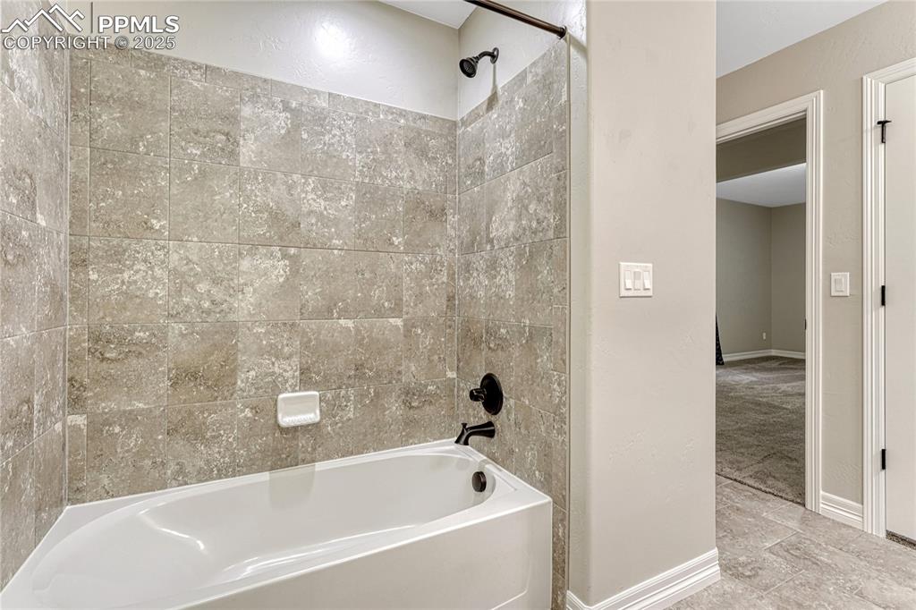 Colorado Springs, Colorado, 80921, United States, 5 Bedrooms Bedrooms, ,4 BathroomsBathrooms,Residential,For Sale,1939279