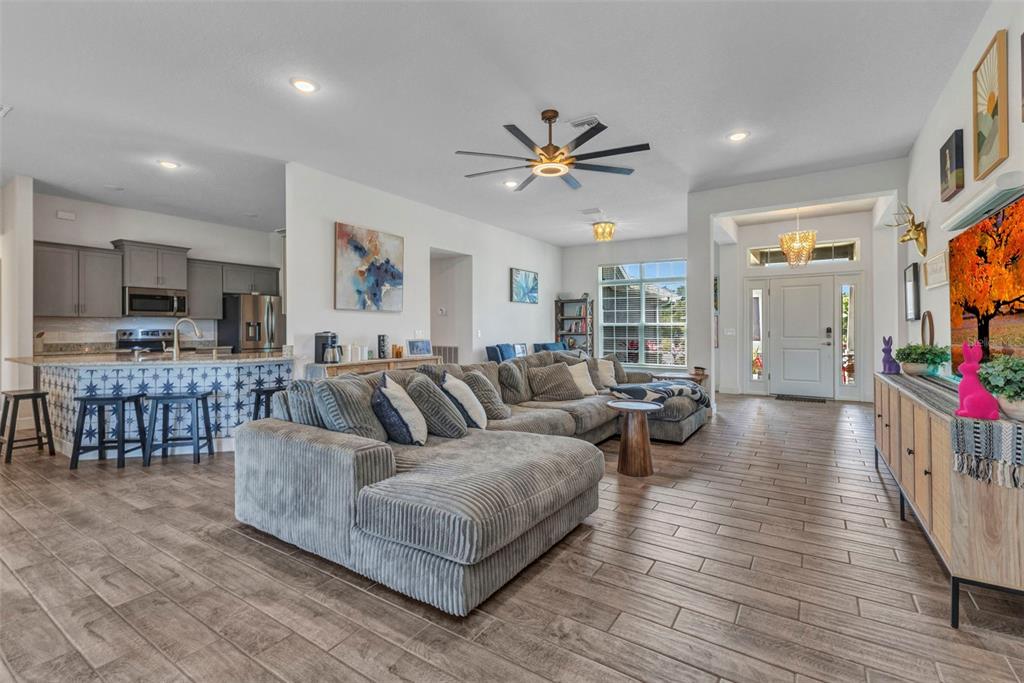 Punta Gorda, Florida, 33983, United States, 4 Bedrooms Bedrooms, ,3 BathroomsBathrooms,Residential,For Sale,1751433